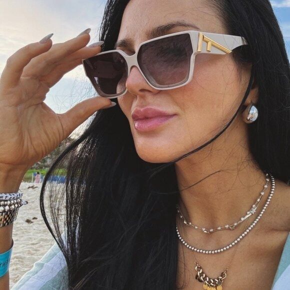 Fendi 🕶️ New Fendi FE40099I 57E Sunglasses - Beige Frame, Brown Size ONE SIZE - 4 Thumbnail