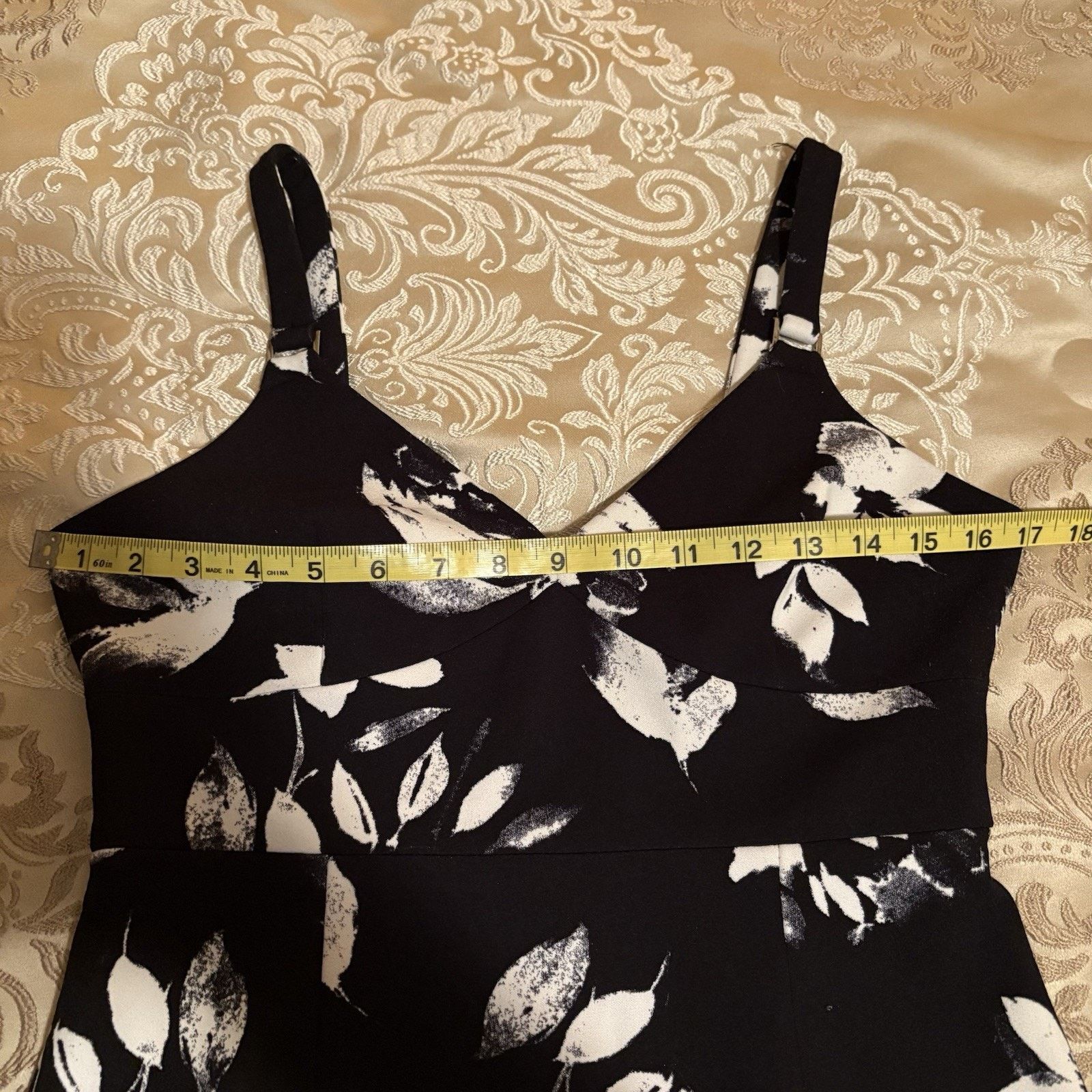 Other Ivanka Trump Scuba Crepe Floral Hardware Strap Sheath Dress Size M / US 6-8 / IT 42-44 - 9 Thumbnail