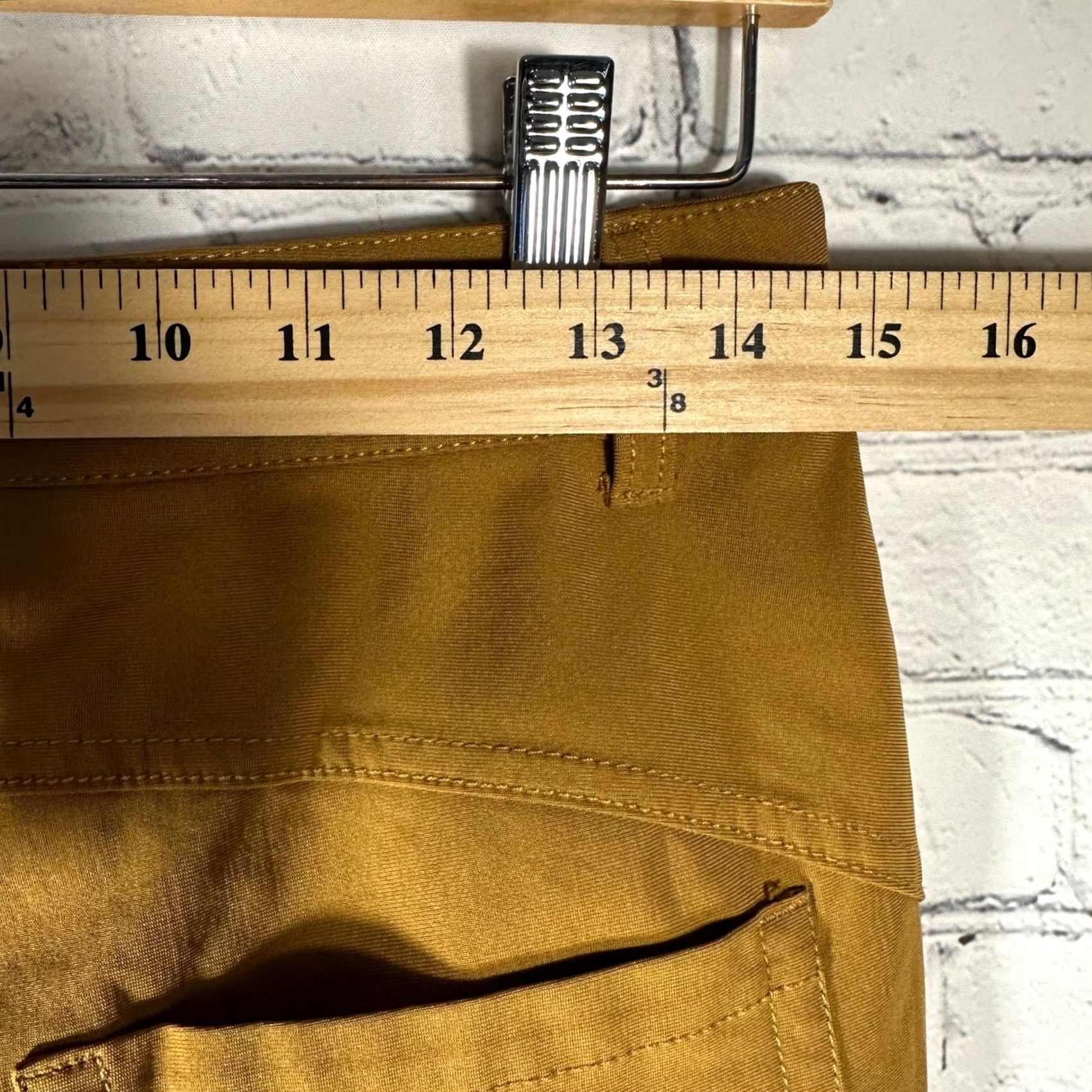 Lululemon Lululemon City Sleek 5 Pocket 7/8 Pant 8 Spiced Bronze Gold Women High Rise Size 30" / US 8 / IT 44 - 6 Thumbnail