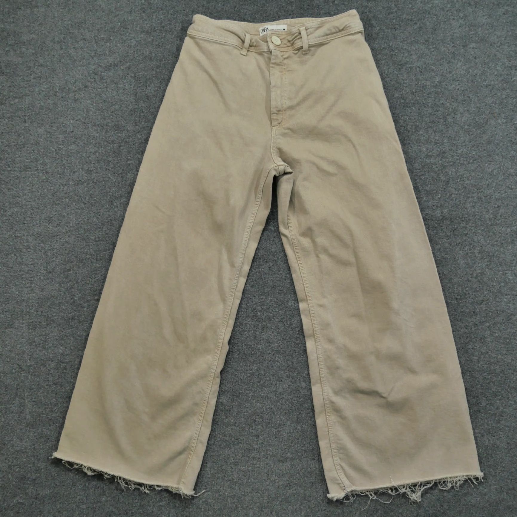 Zara Zara Pants Womens 12 Tan Khaki Wide-Leg Baggy Raw Hem Casual Workwear Beige Midi Cropped Lightweight Size 30" / US 8 / IT 44 - 2 Thumbnail