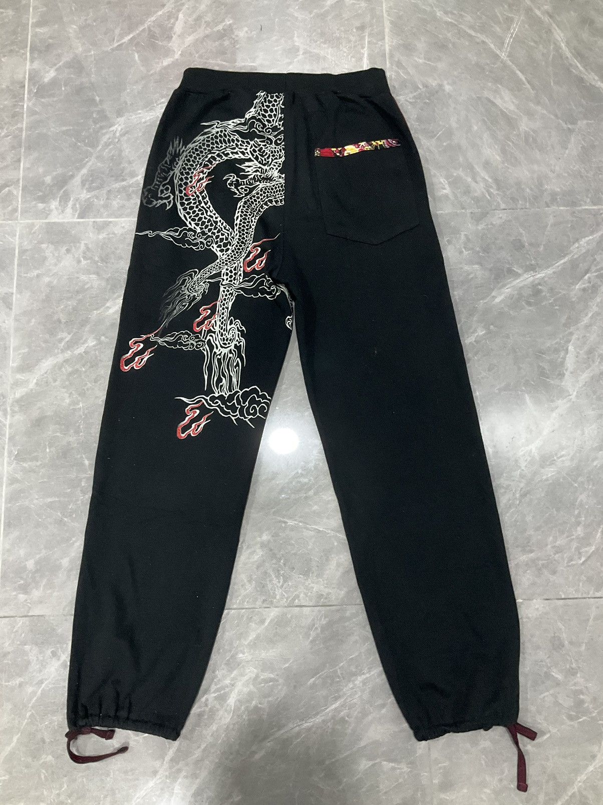 Hysteric Glamour × Japanese Brand 🔥Rare Vintage Big Print Sukajan Dragon Jogger Pants Size US 29 - 3 Thumbnail