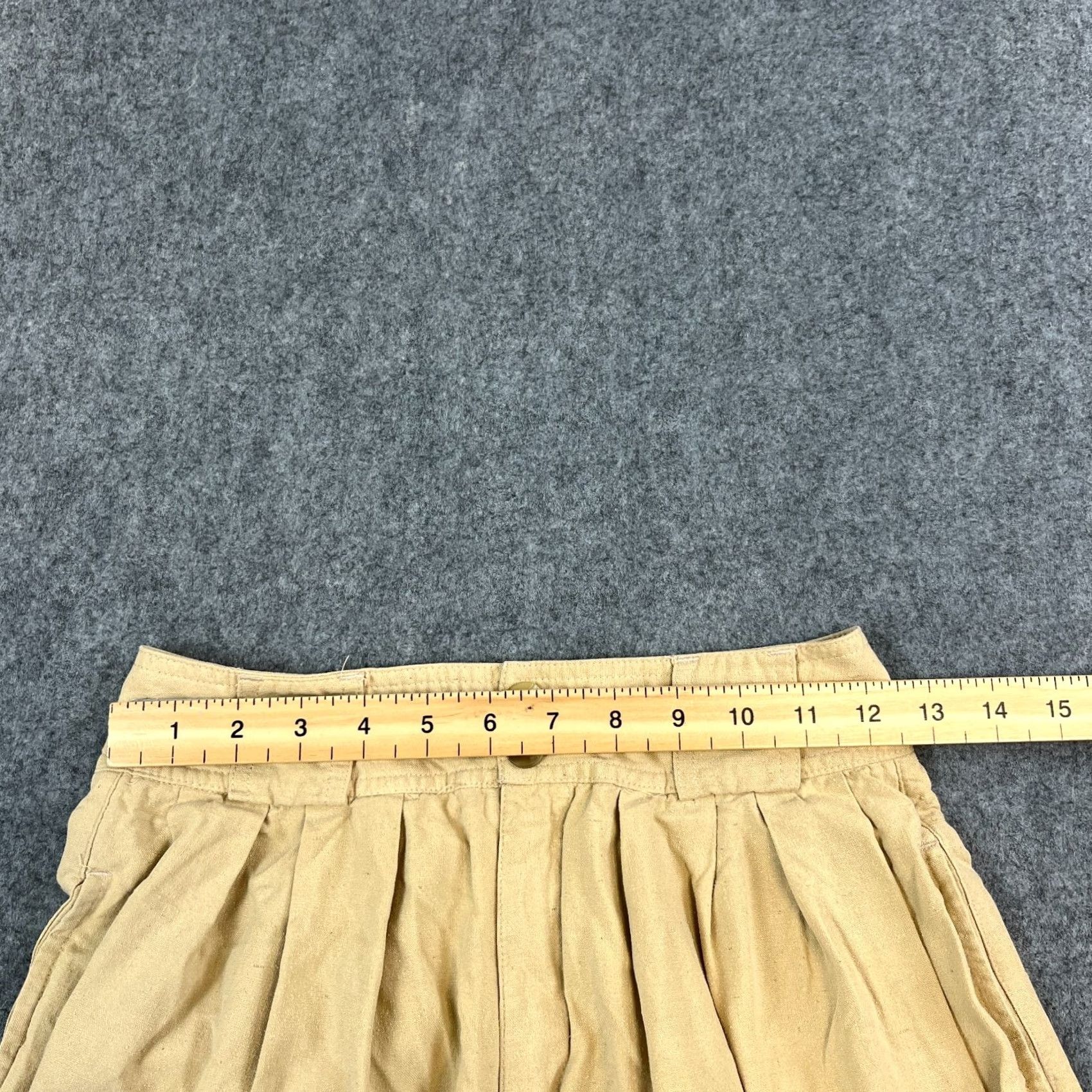 Vintage VINTAGE Outback Red Womens Bermuda Shorts 100% Silk Beige Baggy Fit Gurkha Style 6 (Adult) Womens Size 28" / US 6 / IT 42 - 6 Thumbnail