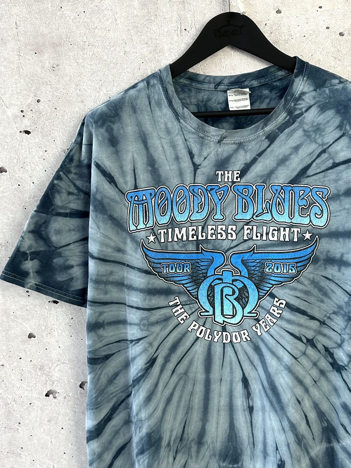 Band Tees Vintage Moody Blues Timeless Flight Tour Washed T-shirt Size US XXL / EU 58 / 5 - 2 Thumbnail