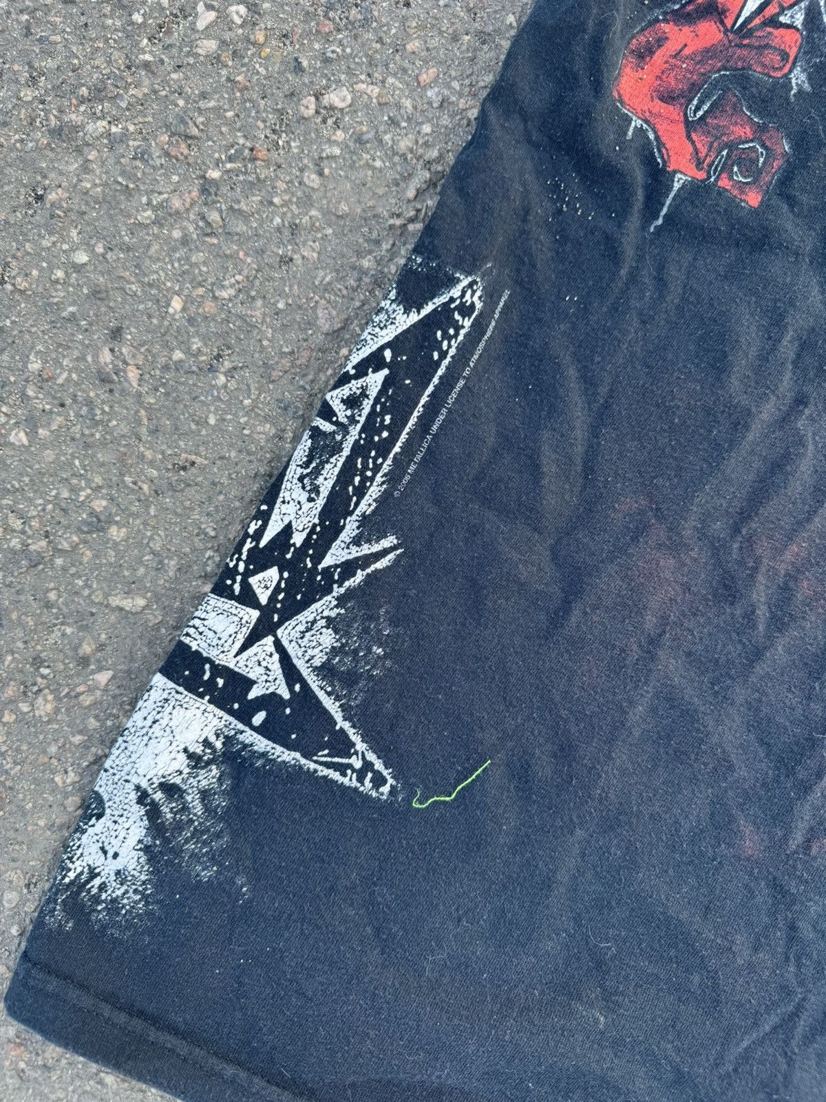 Band Tees × Metallica × Vintage Vintage Metallica 2008 World Tour Skull Gothic Logo T Shirt Size US L / EU 52-54 / 3 - 3 Thumbnail