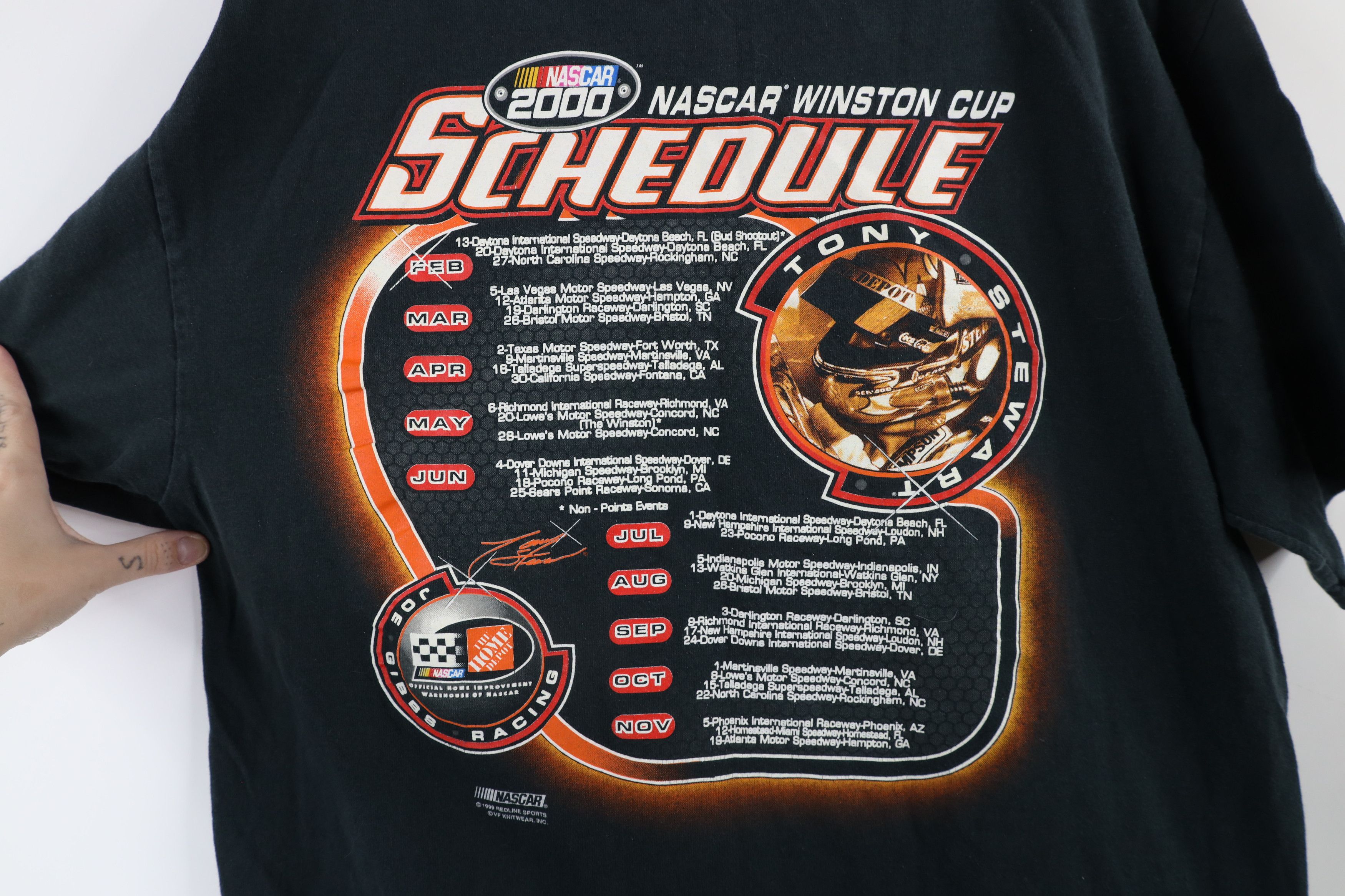 Vintage Vintage Y2K 2000 NASCAR Tony Stewart Racing T-Shirt Black Size US L / EU 52-54 / 3 - 9 Thumbnail