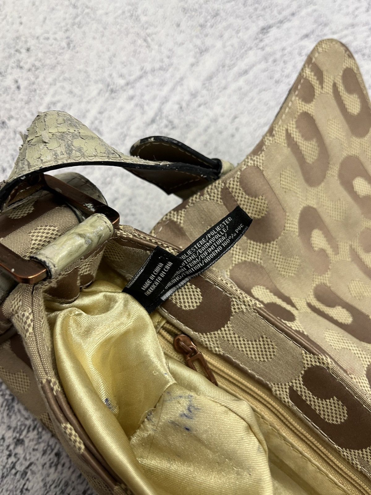 Guess Vintage 00’s GUESS Cloth Handbag Monogram Y2k Avant Garde Size ONE SIZE - 12 Thumbnail