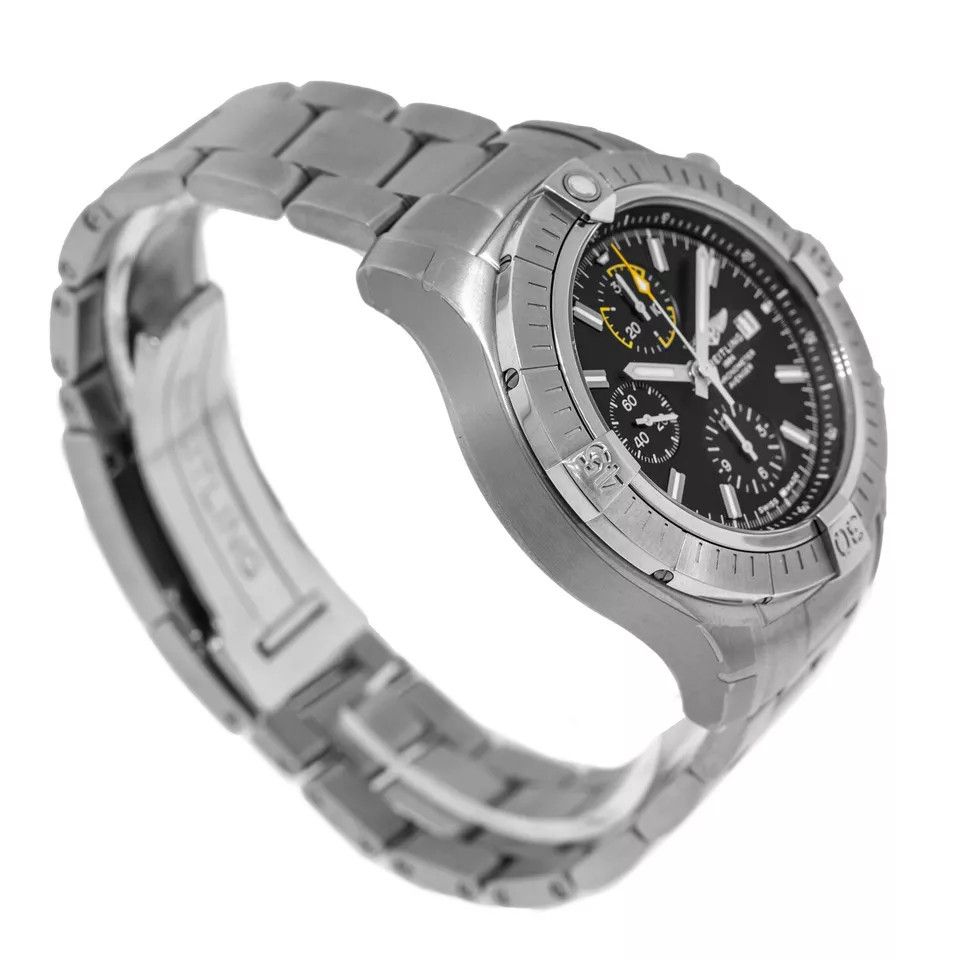 Breitling o1mt1gz0125 Size: OS / Chronograph 43 Watch Size ONE SIZE - 4 Thumbnail