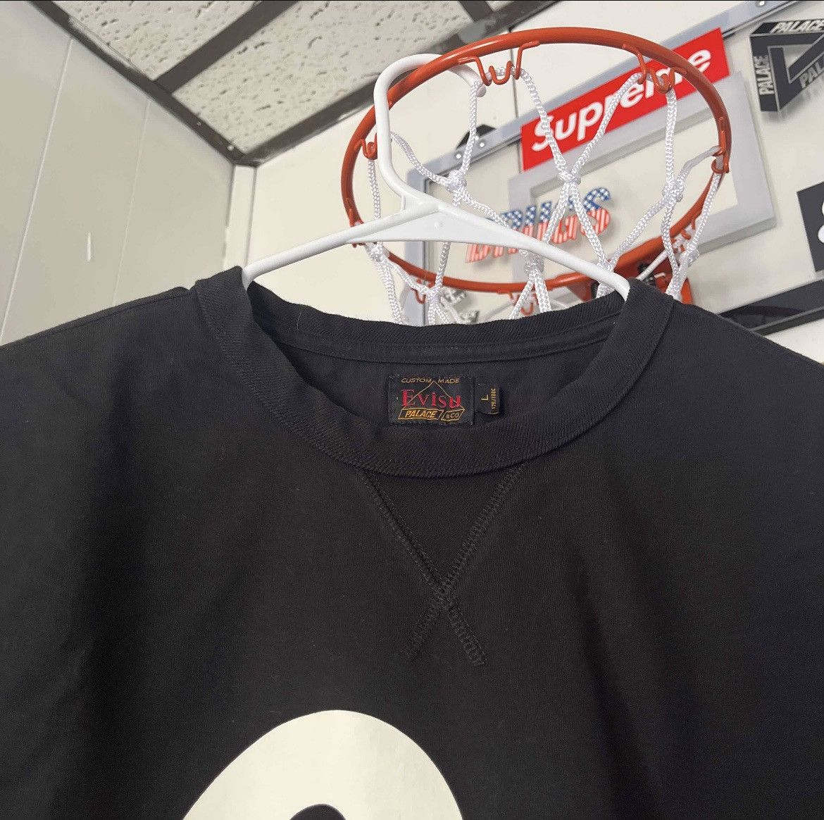Evisu × Palace Palace x Evisu Logo Tee Black Size US L / EU 52-54 / 3 - 9 Thumbnail