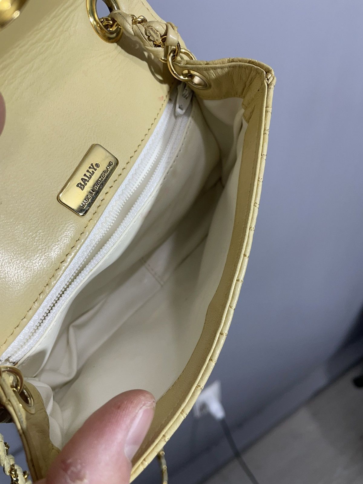 Bally × Designer × Vintage Vintage Bally Leather Mini Bag Size ONE SIZE - 11 Thumbnail