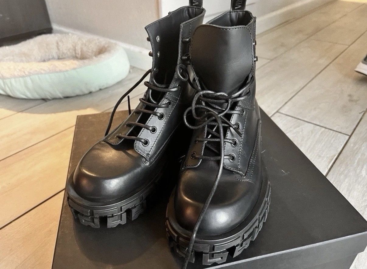 Versace Versace Men’s Leather Boots Black Designer Luxury Size US 7.5 / EU 40-41 - 1 Thumbnail