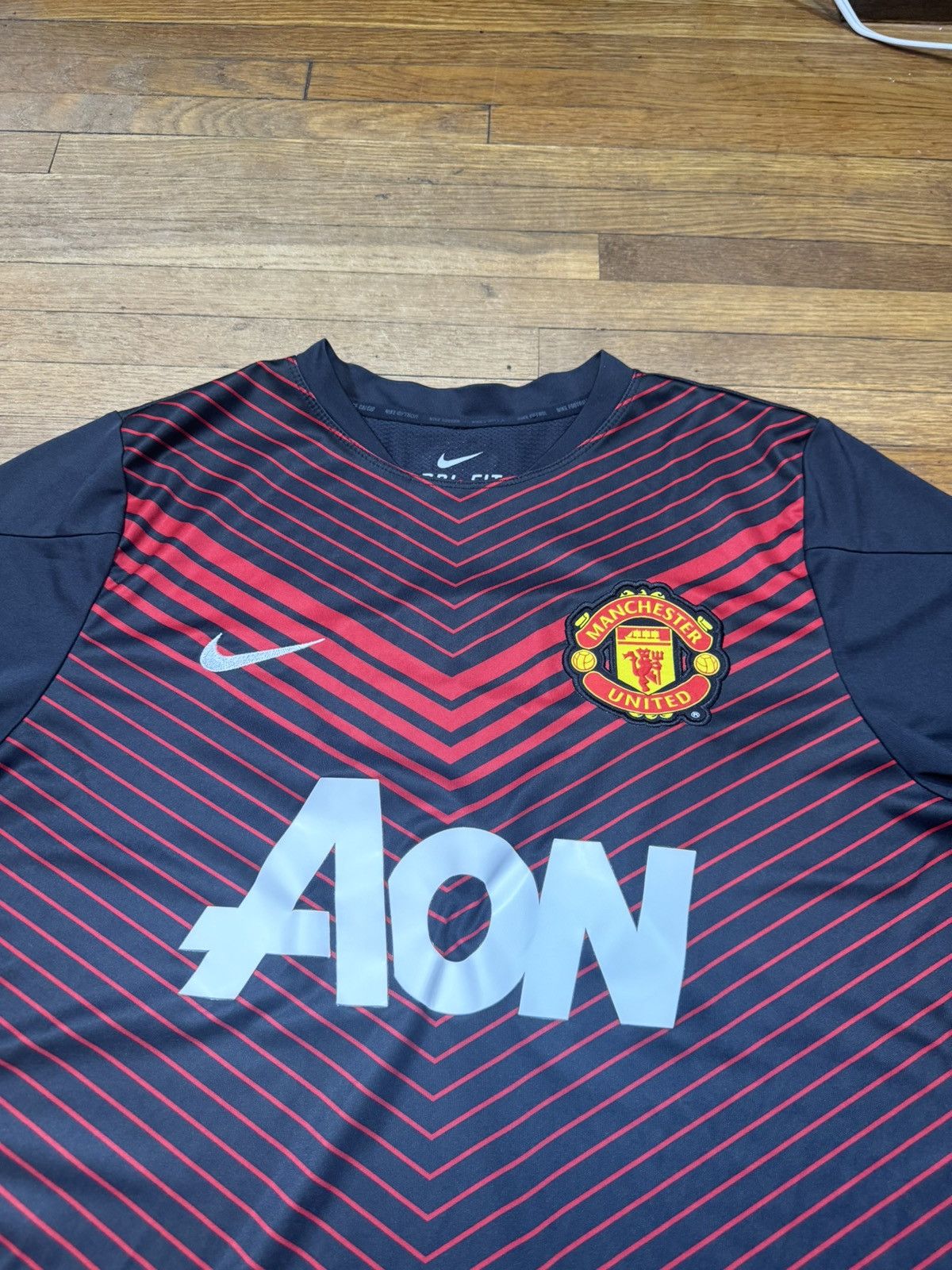 Nike × Vintage MANCHESTER UNITED 2013 2014 PRE MATCH TRAINING JERSEY Size US L / EU 52-54 / 3 - 6 Thumbnail