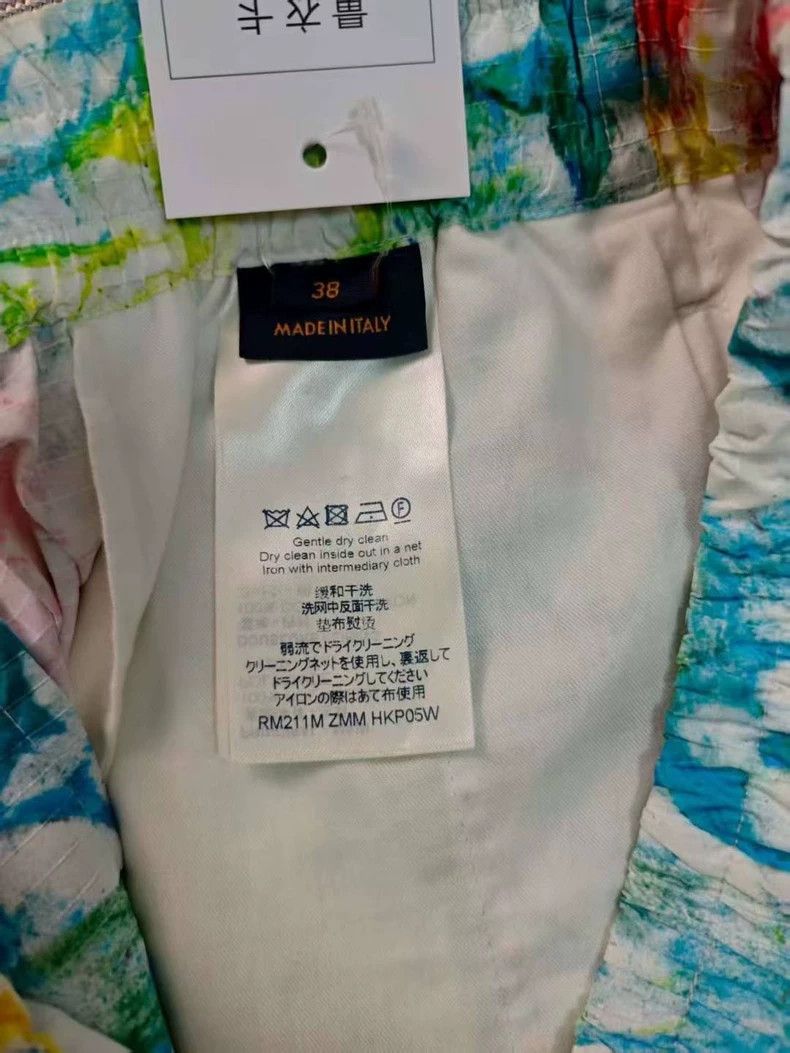 Louis Vuitton Louis Vuitton Crayons all over shorts Size US 38 / EU 54 - 4 Thumbnail