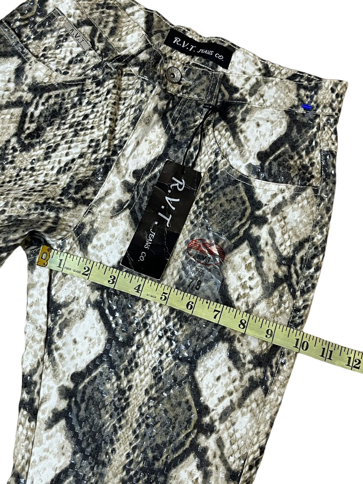 Japanese Brand NWT REVOLT R.V.T JEANS CO SNAKE SKIN PATTERNED FLARED PANT Size 26" / US 2 / IT 38 - 12 Thumbnail