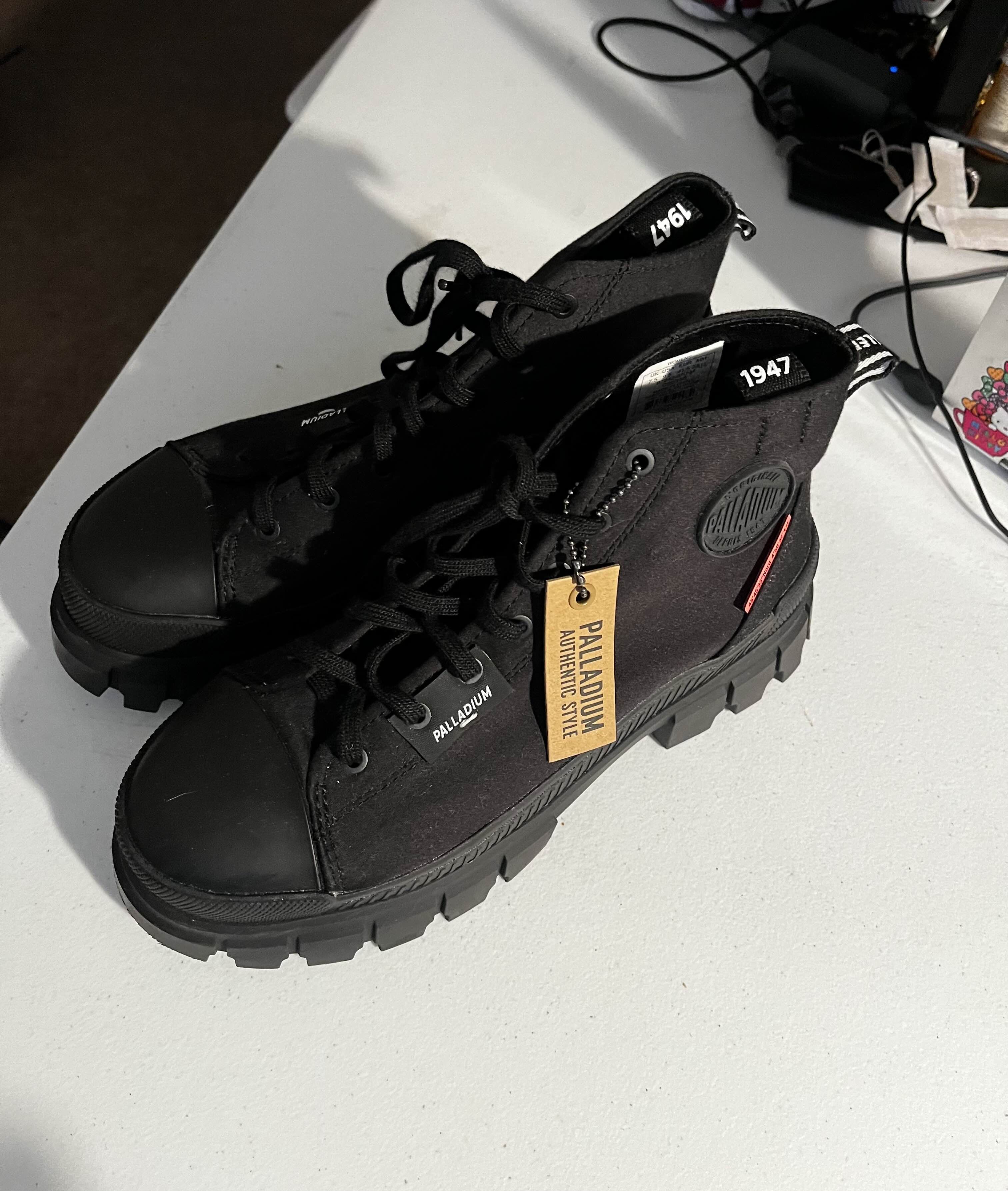 Palladium Palladium Boots Womens Revolt Hi Tx Black Size US 9.5 / IT 39.5 - 2 Thumbnail