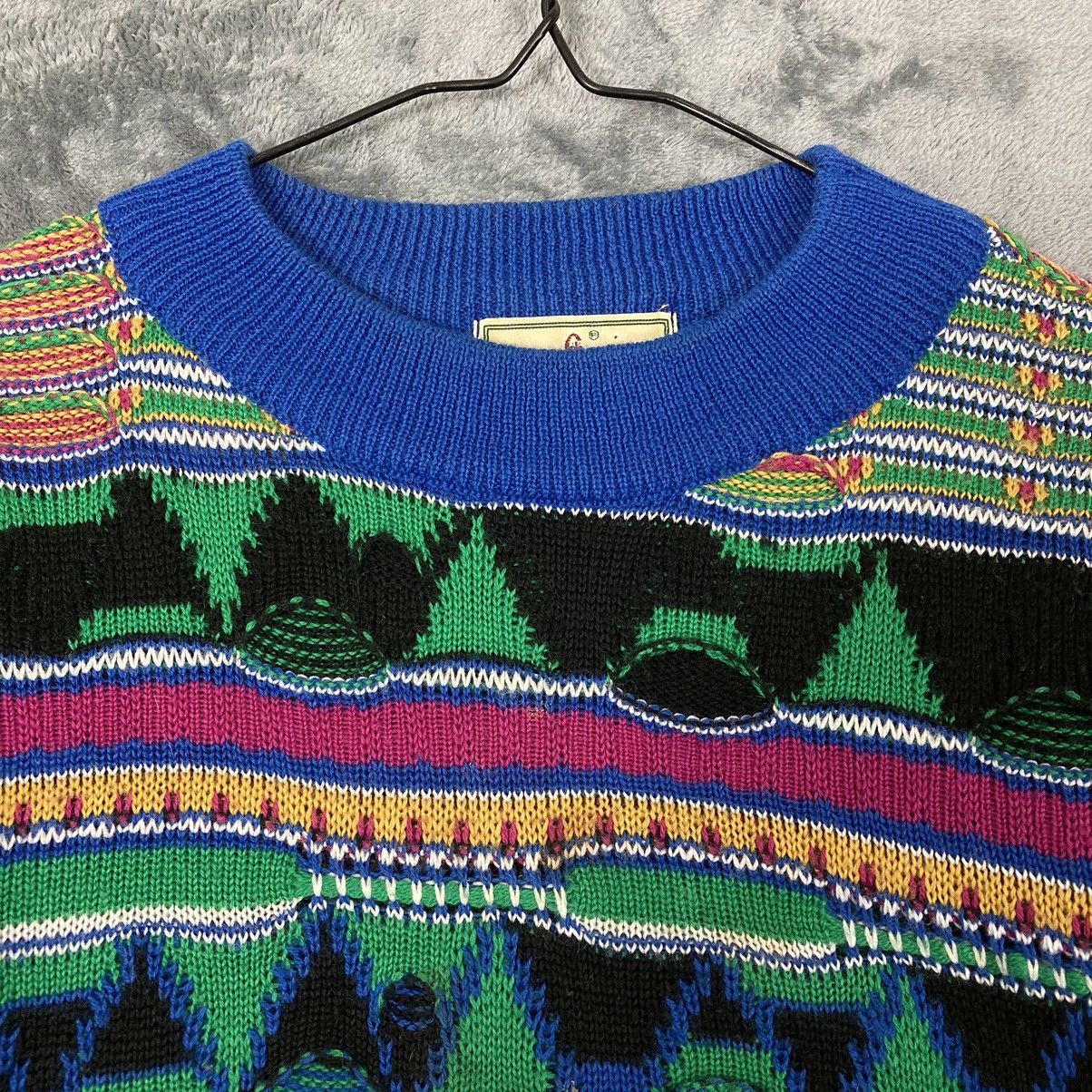 Vintage Crazy Vintage 90s Coogi Style 3D Knit Heavy Weight Sweater Size US L / EU 52-54 / 3 - 8 Thumbnail