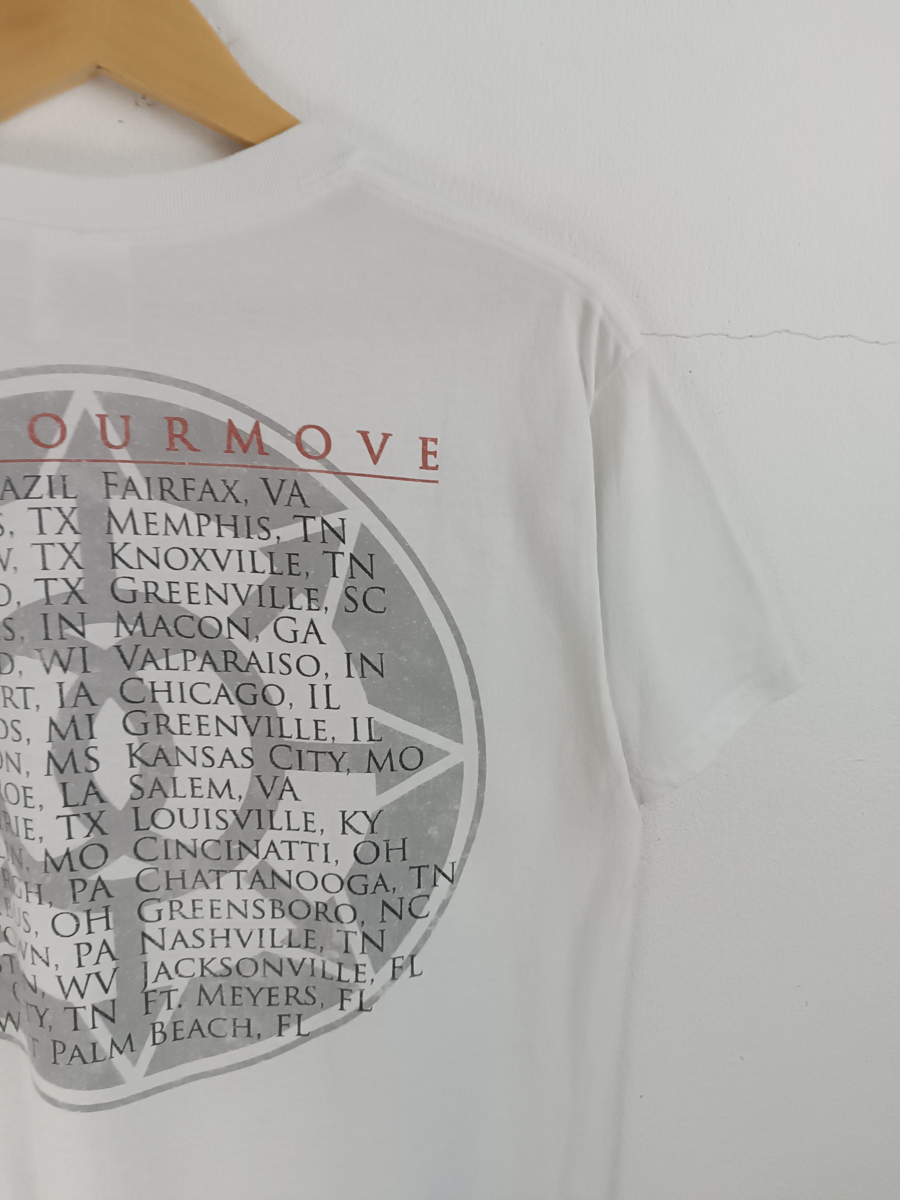 Band Tees VINTAGE Y2K THIRD DAY CHRISTIAN ROCK TEE creed switchfoot Size US M / EU 48-50 / 2 - 11 Thumbnail