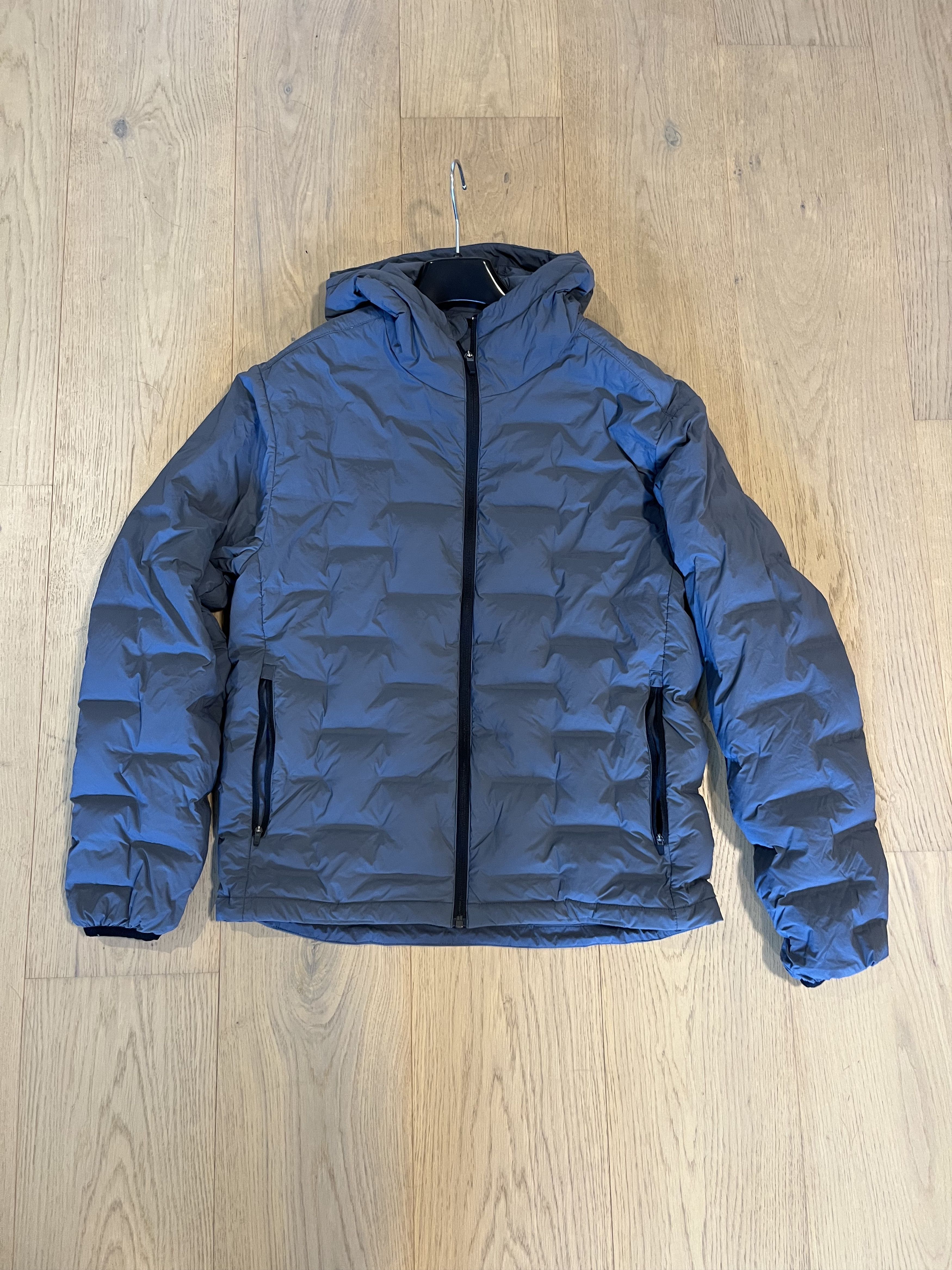 Huckberry Huckberry 'Stealth' 100% down/feathers hoodie - blue/grey Size US S / EU 44-46 / 1 - 1 Thumbnail