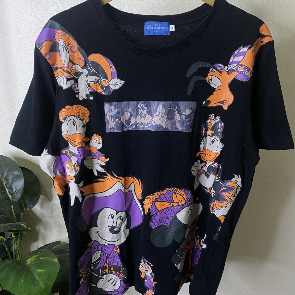Disney 2018 Disney Halloween Welcome To The Villains World T Shirt Size US L / EU 52-54 / 3 - 2 Thumbnail