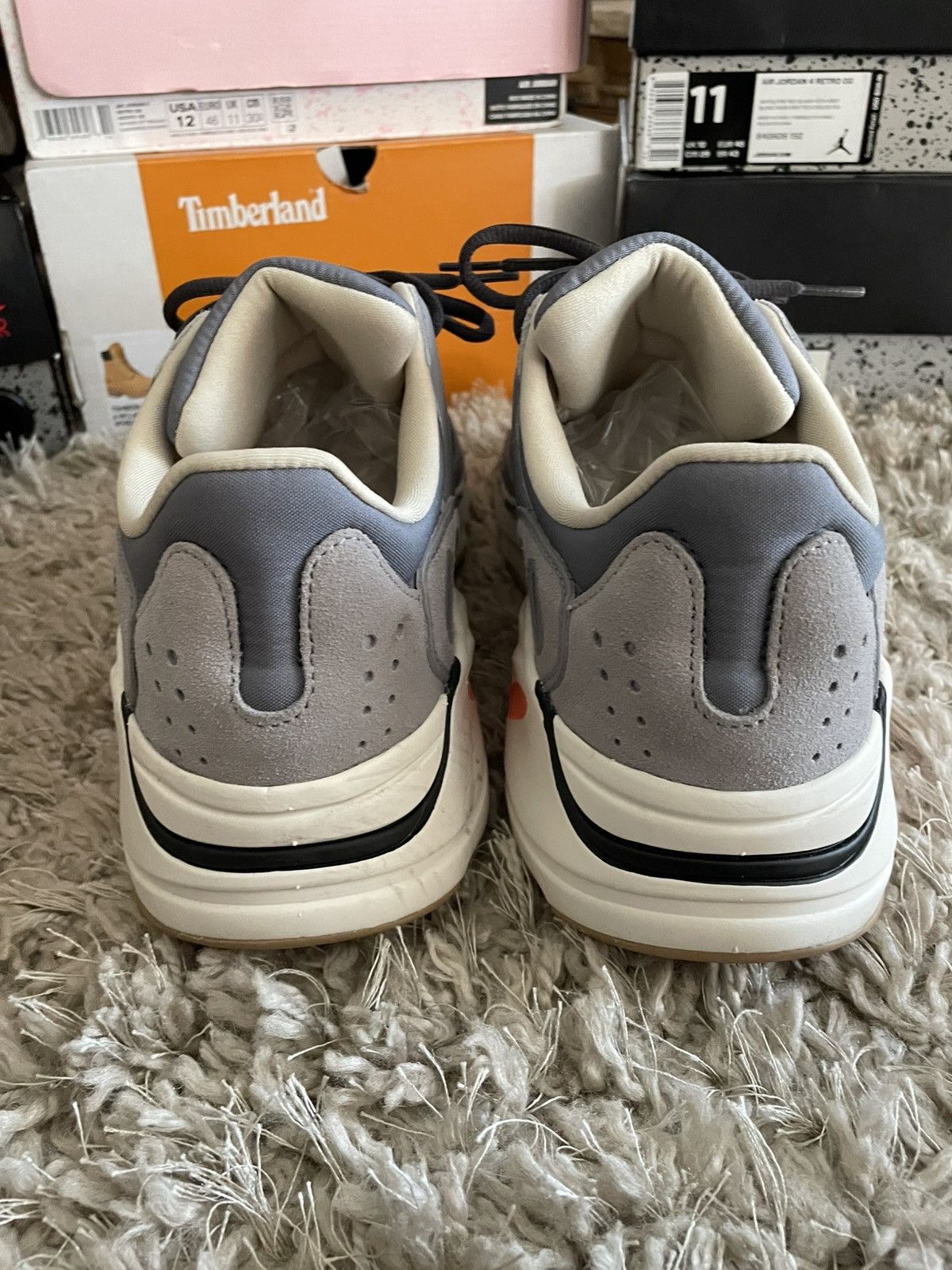 Yeezy Adidas Yeezy Boost 700 Magnet Size US 11 / EU 44 - 6 Thumbnail