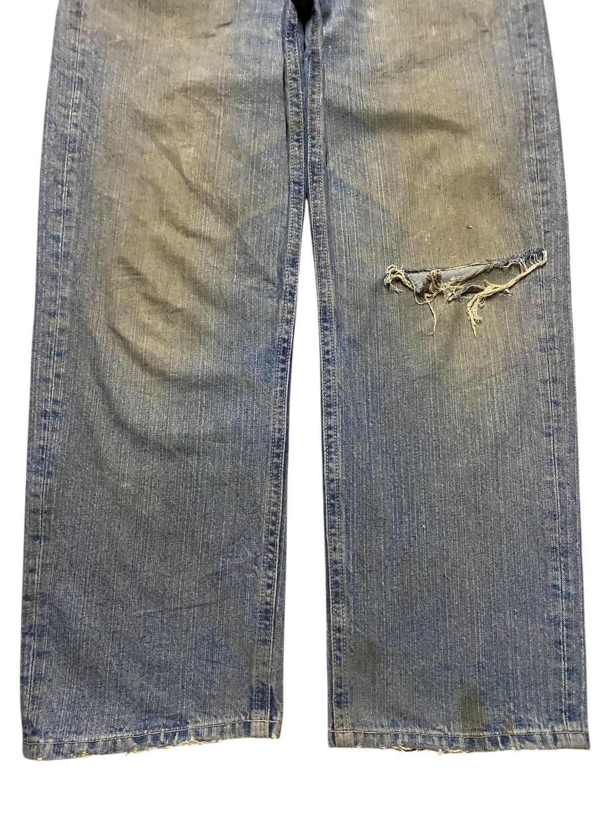 Japanese Brand Vintage Japanese Brand Mud Wash Distressed Loose Jeans Size US 37 - 5 Thumbnail
