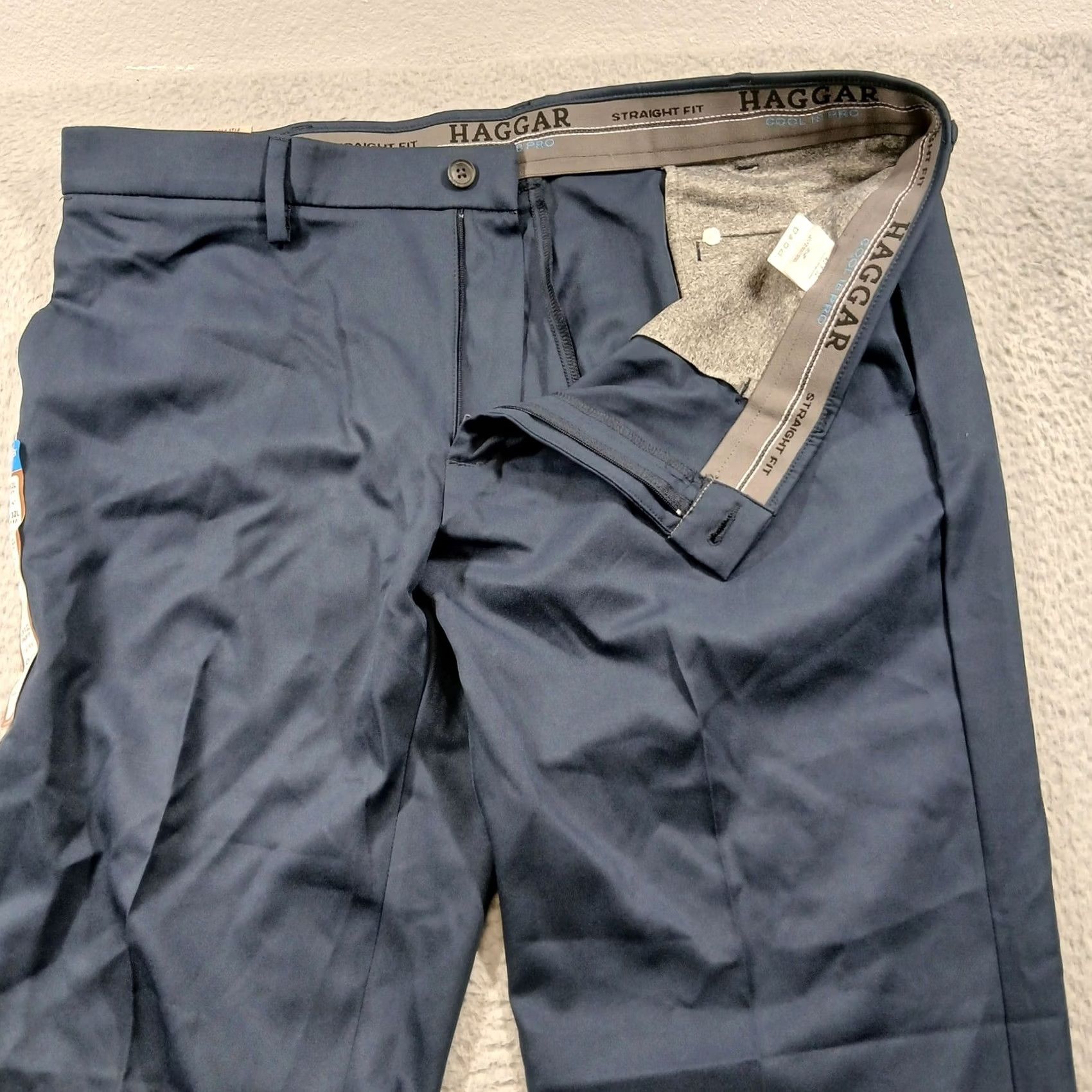 Haggar VINTAGE? No. Haggar Cool 18 Pro Pants Navy Straight Fit 42x32 Mens NWT Size US 42 / EU 58 - 7 Thumbnail