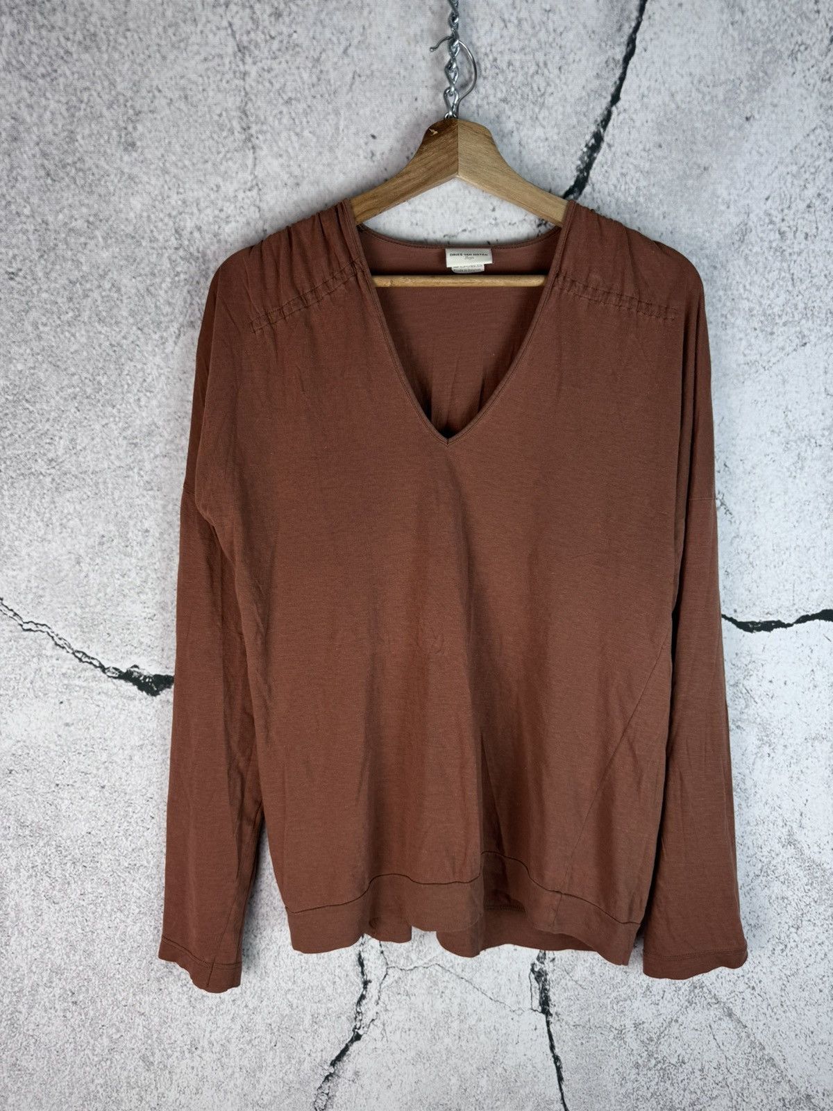 Dries Van Noten Dries Van Noten long sleeve V neck top tshirt Size L / US 10 / IT 46 - 1 Thumbnail