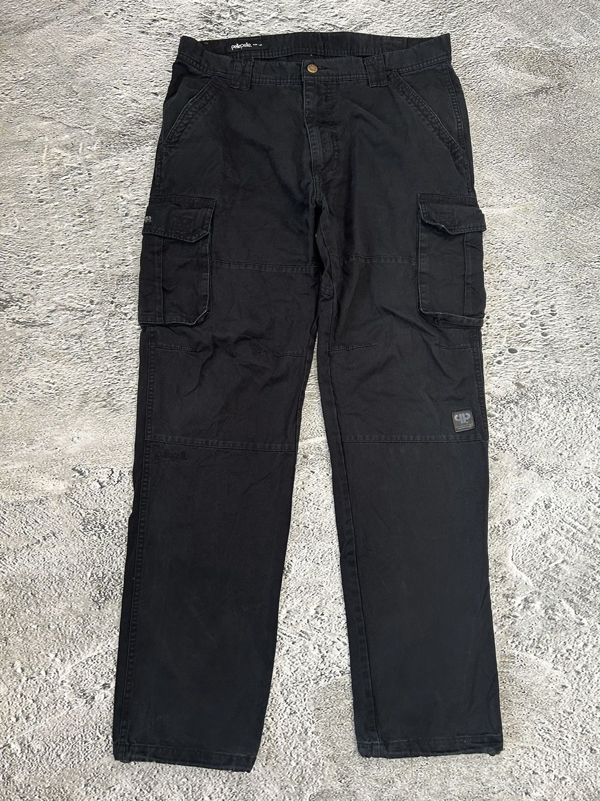Pelle Pelle Pelle Pelle vintage black cargo pants small logo Y2K Size US 34 / EU 50 - 1 Thumbnail