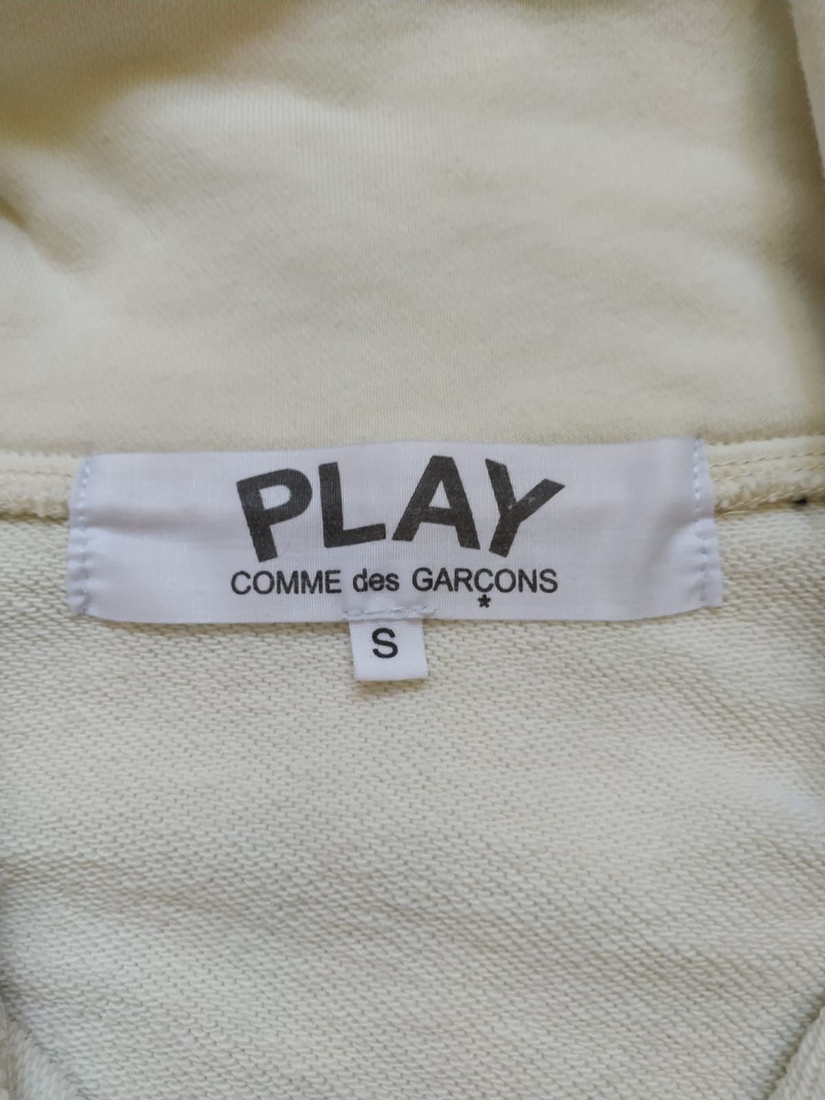 Comme des Garcons PLAY Women's Play Comme des Garcons full zip sweatshirt S ecru Size S / US 4 / IT 40 - 9 Thumbnail