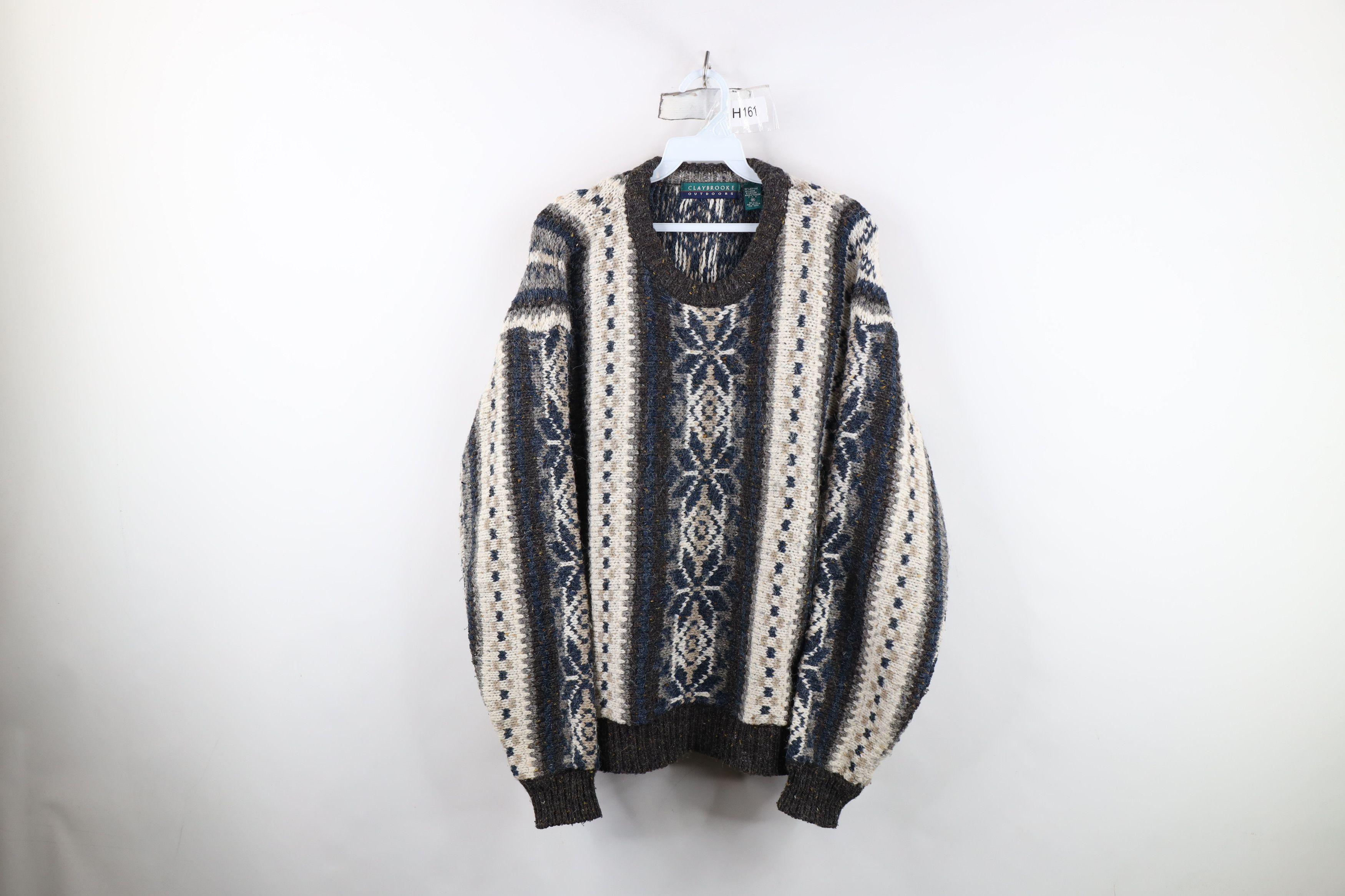 Vintage Vintage 90s Streetwear Heavy Blend Knit Fair Isle Sweater Size US M / EU 48-50 / 2 - 1 Thumbnail