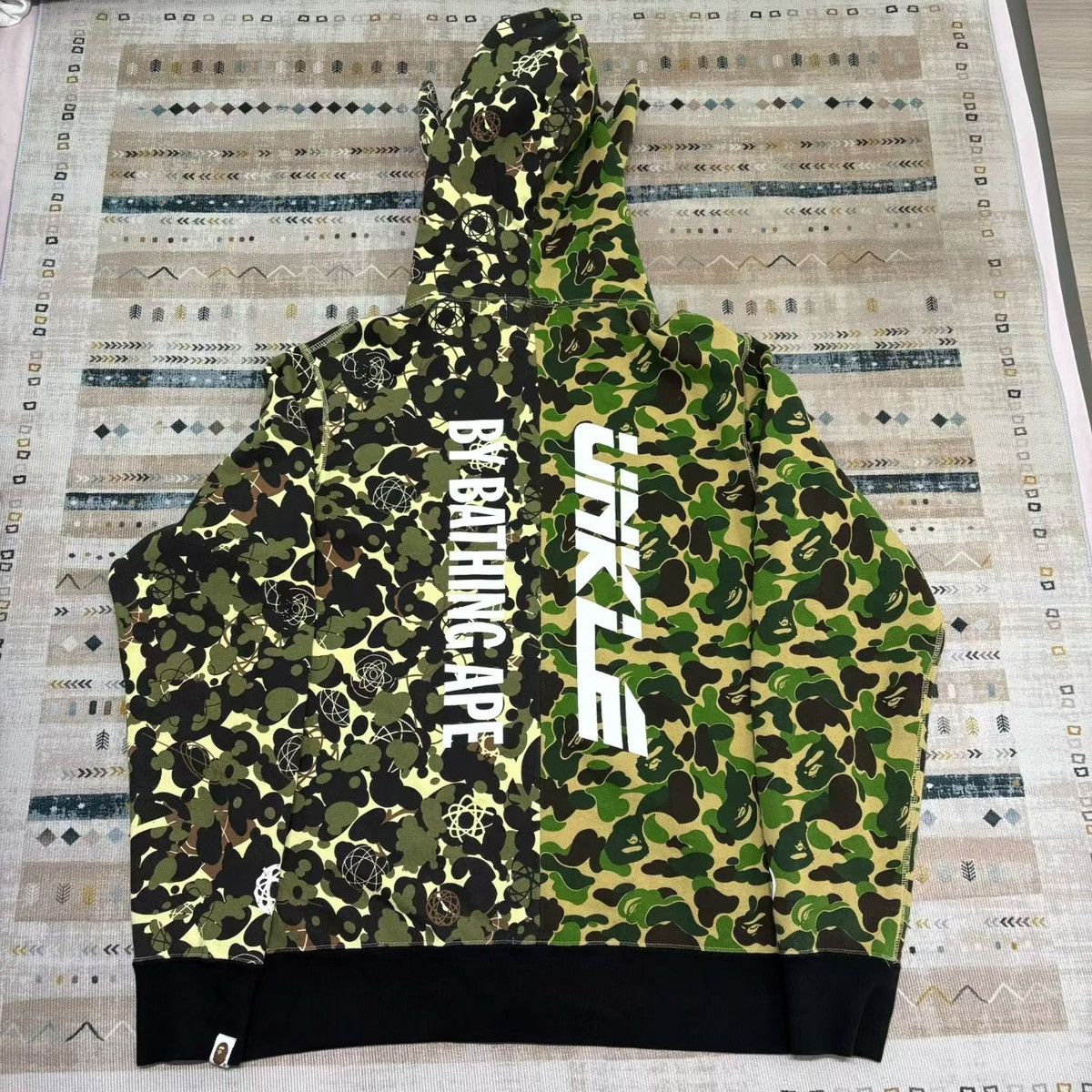 Bape CAMO SHARK FULL ZIP HOODIE Size US L / EU 52-54 / 3 - 2 Thumbnail