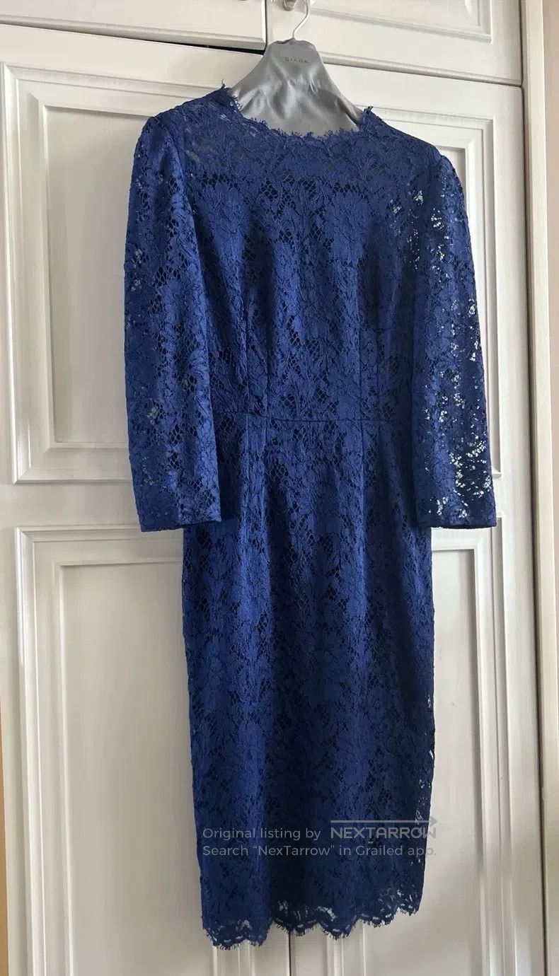Valentino Classic blue lace skirt