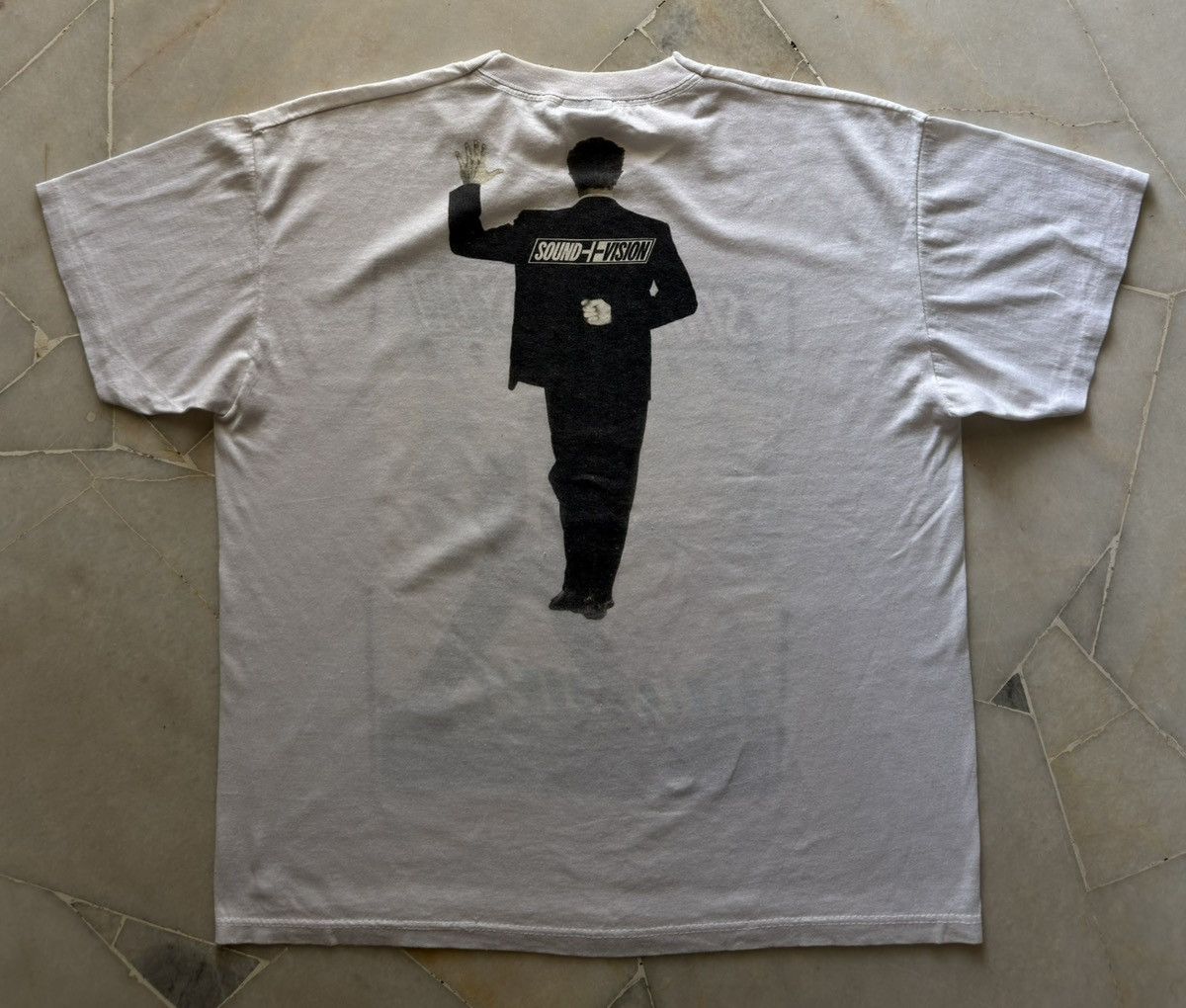 Band Tees VINTAGE ©️1990 DAVID BOWIE SOUND VISION TOUR TEE , SHIRT Size US L / EU 52-54 / 3 - 9 Thumbnail