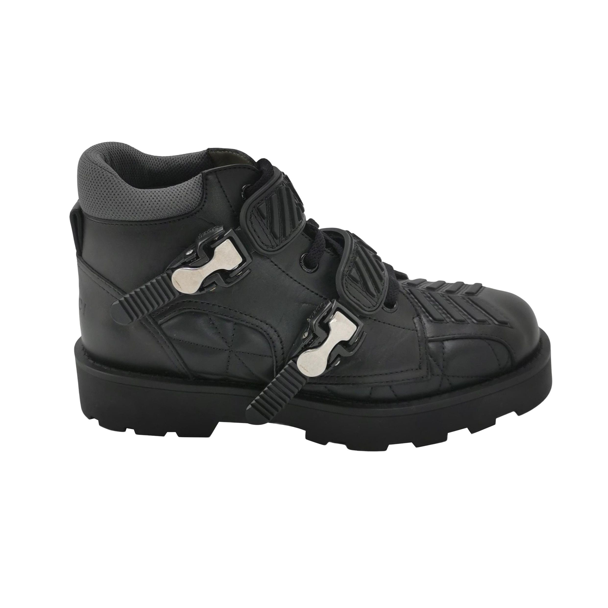 Gucci Gucci Leather Buckle Sneakers 39 Size US 6 / EU 39 - 1 Thumbnail