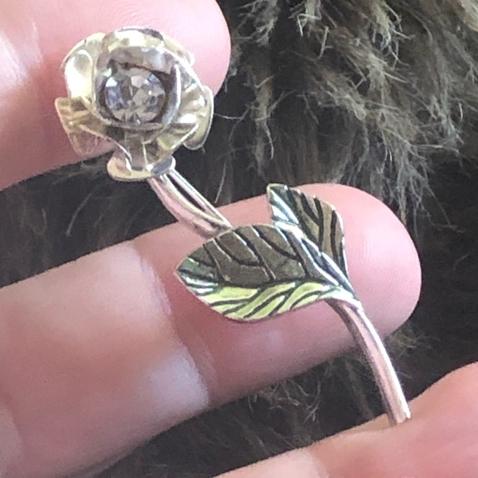 Vintage Vintage Avon silver plated rose brooch pin Size ONE SIZE - 3 Thumbnail