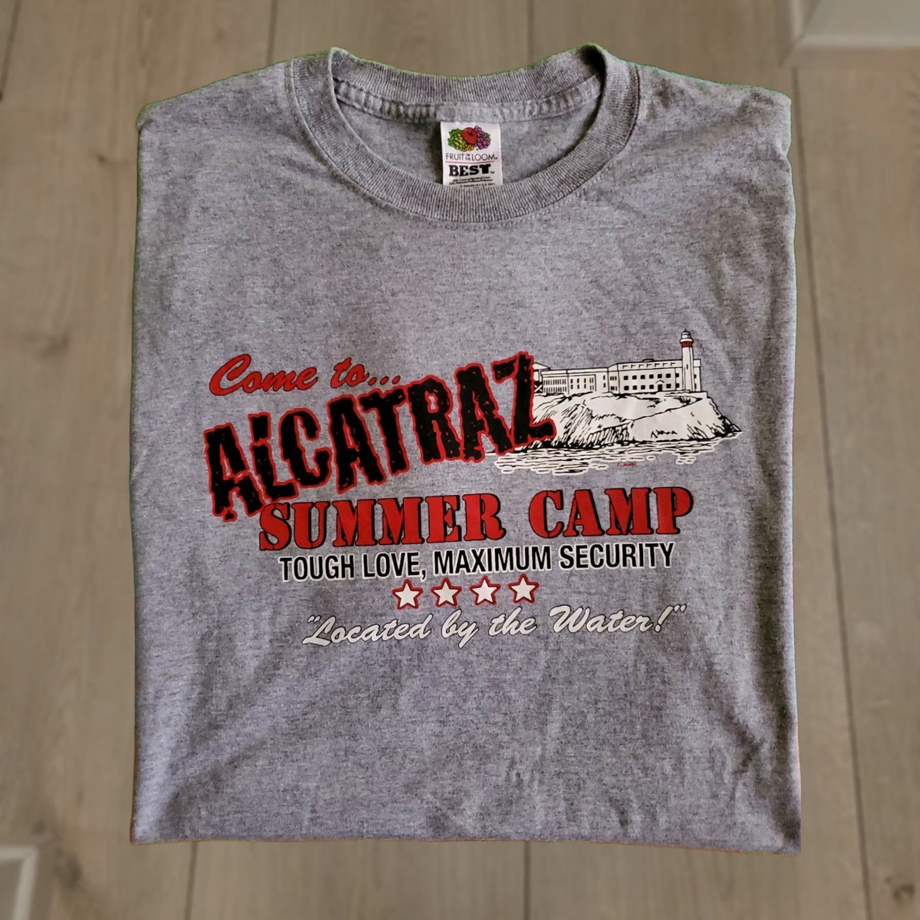 Fruit Of The Loom Fruit of the Loom Come To Alcatraz Summer Camp T-Shirt Unisex Adults M Gray Crew Neck Short Sleeve 100% Cotton Size US M / EU 48-50 / 2 - 1 Thumbnail