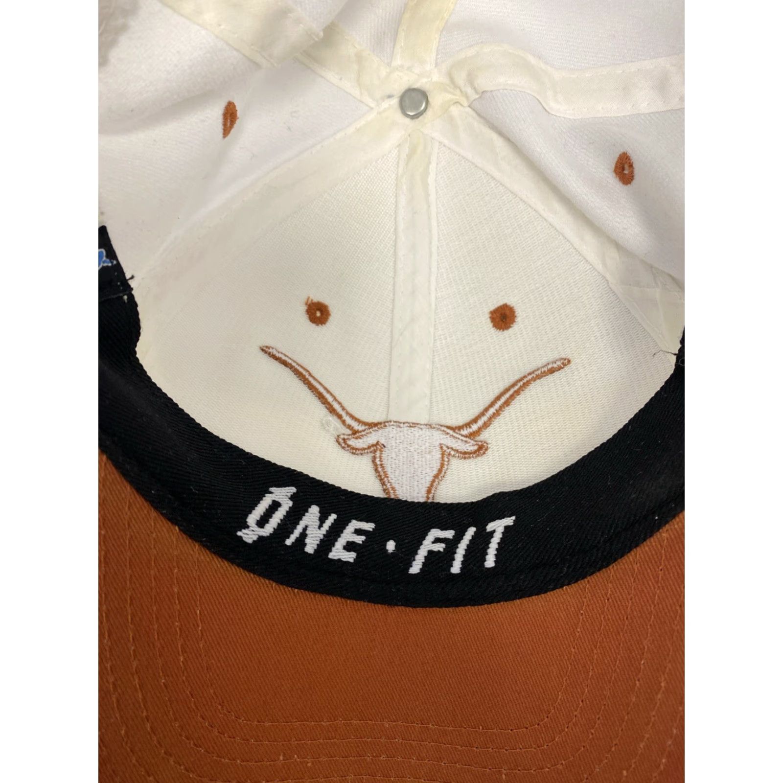 Top Of The World VINTAGE University of Texas Longhorns Baseball Cap /Unisex Adults Adjustable Beige Cotton Logo 90s College Fan Size ONE SIZE - 5 Thumbnail
