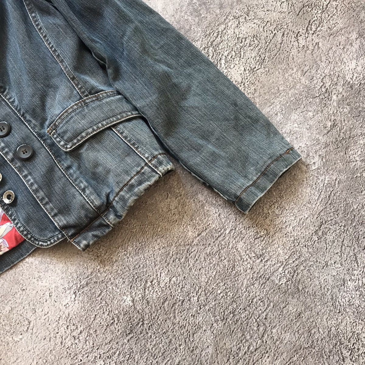 Vintage Vintage 90s Faded Thrashed Denim Jacket Grunge Streetwear XL Size XL / US 12-14 / IT 48-50 - 3 Thumbnail