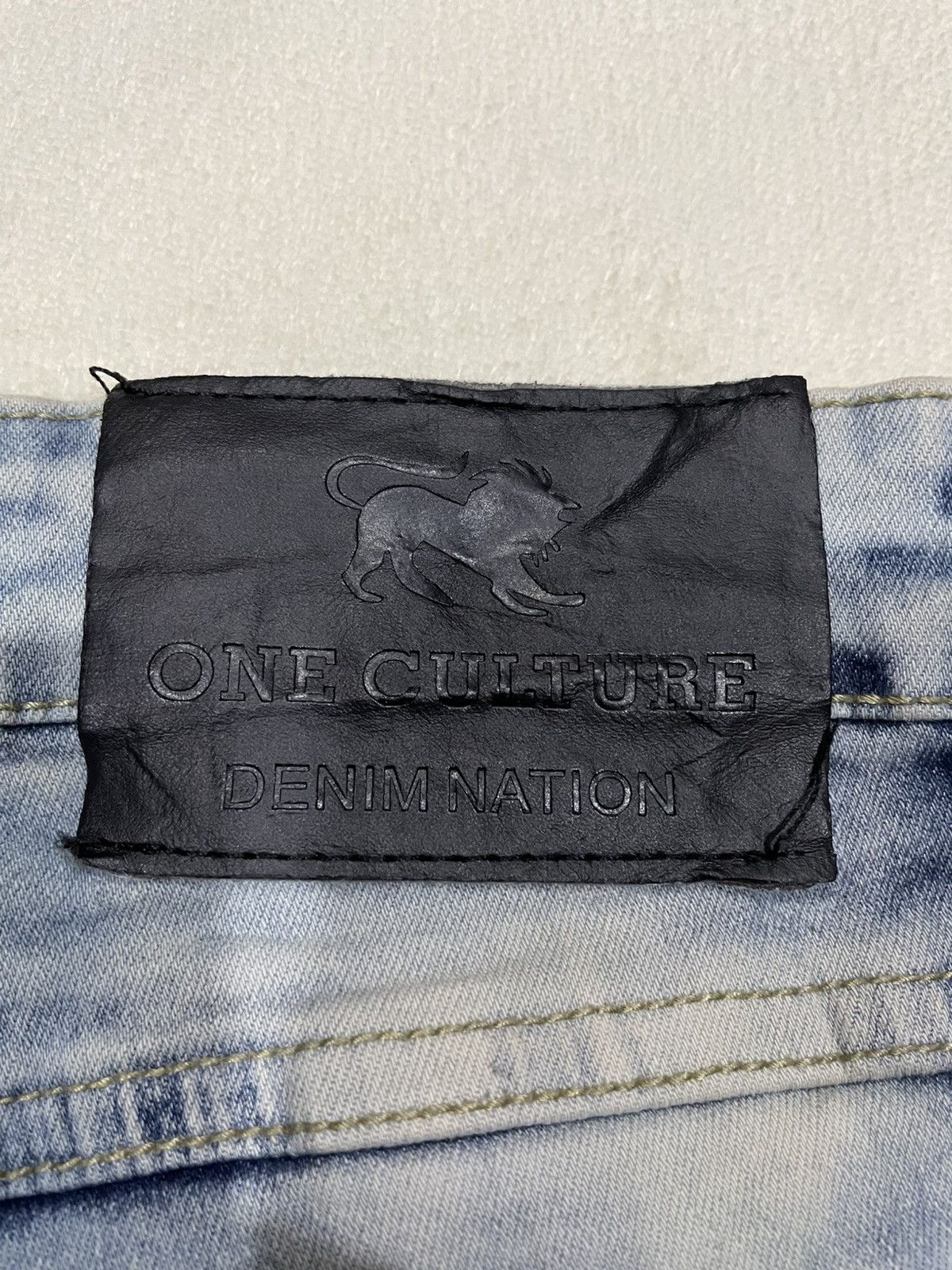 Japanese Brand Vintage One Culture Distressed Mudwash Faded Denim Jeans Size US 32 / EU 48 - 19 Thumbnail