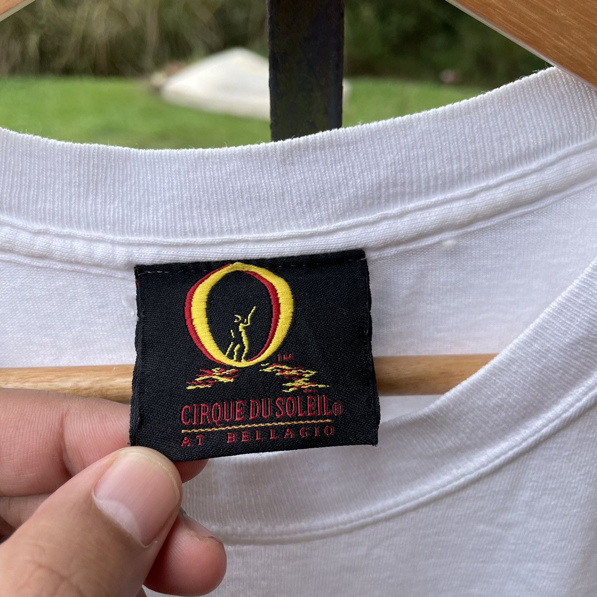 Art Comes First × Vintage 🔥Vintage O Cirque Du Soleil At Bellagio Artist Art Work Tee Size US S / EU 44-46 / 1 - 8 Thumbnail
