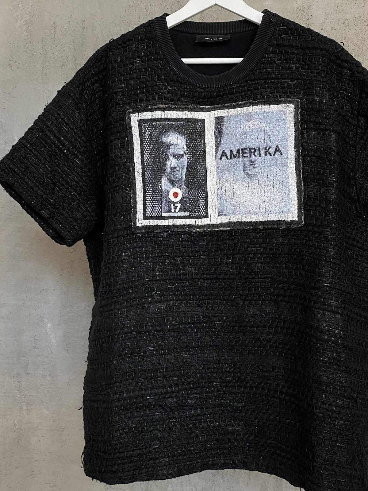 Riccardo Tisci Givenchy FW13 Runway – “Amerika” Waxed Wool Blend T-Shirt Size US L / EU 52-54 / 3 - 3 Thumbnail