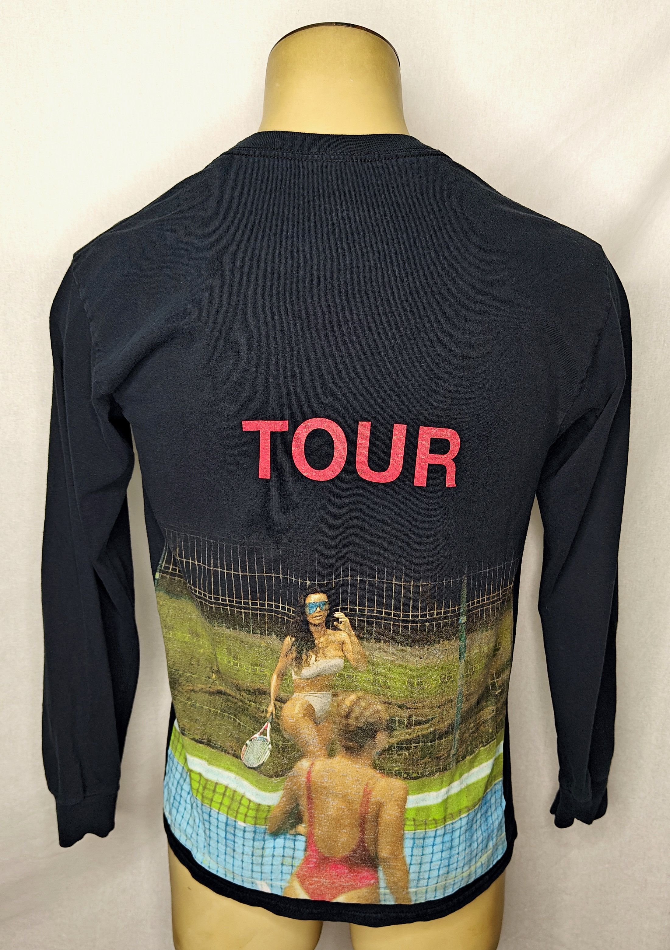 Kanye West Kanye West Saint Pablo Kim Kardashian l/s rap t-shirt Size US M / EU 48-50 / 2 - 1 Thumbnail