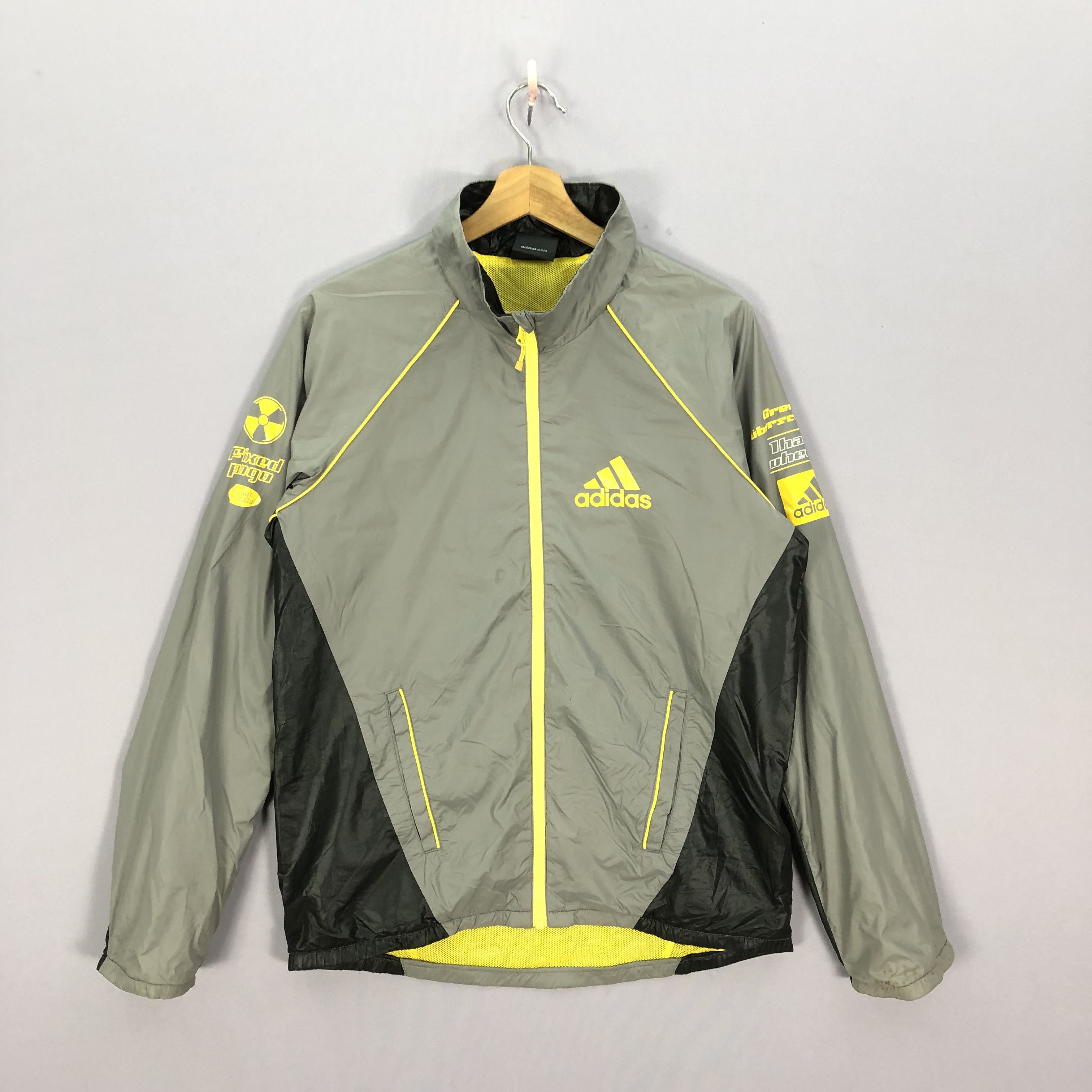 Adidas × Vintage Vintage Adidas Grenzen Uberschreiten Windbreaker Jacket Size US L / EU 52-54 / 3 - 1 Thumbnail