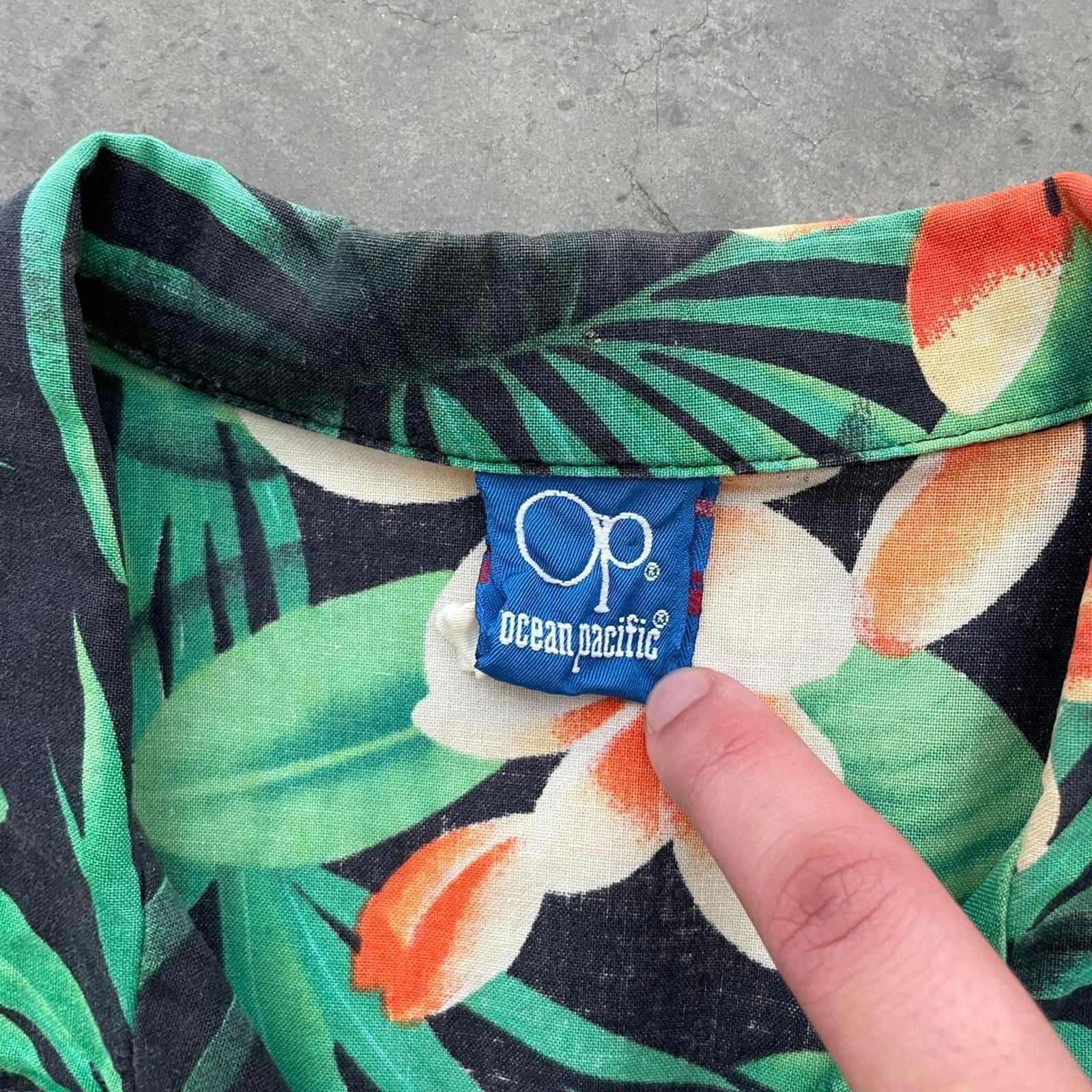 Ocean Pacific Vintage Ocean Pacific Black Hawaiian Shirt Size US L / EU 52-54 / 3 - 4 Thumbnail