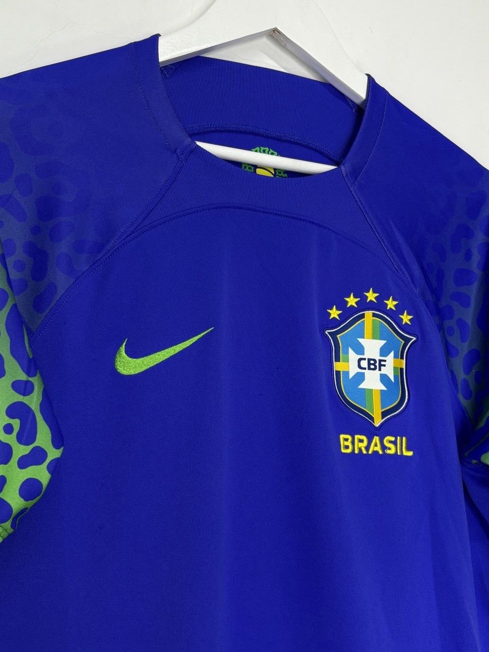 Nike Nike Brazil 2022 Away Soccer Jersey Size US M / EU 48-50 / 2 - 3 Thumbnail