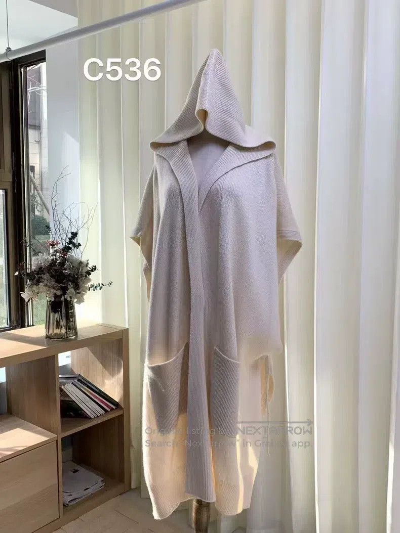 Hermes Hermes size TU Cashmere Knit Hooded Coat Size M / US 6-8 / IT 42-44 - 1 Thumbnail