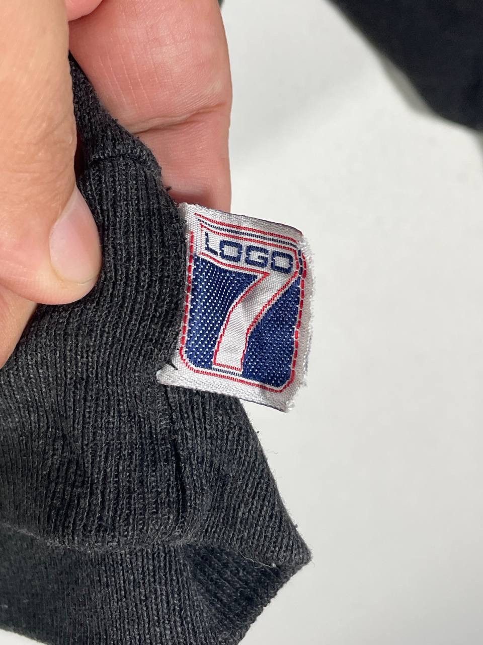 Other Vintage 90s distressed raiders los angeles sweatshirt size L Size US L / EU 52-54 / 3 - 5 Thumbnail