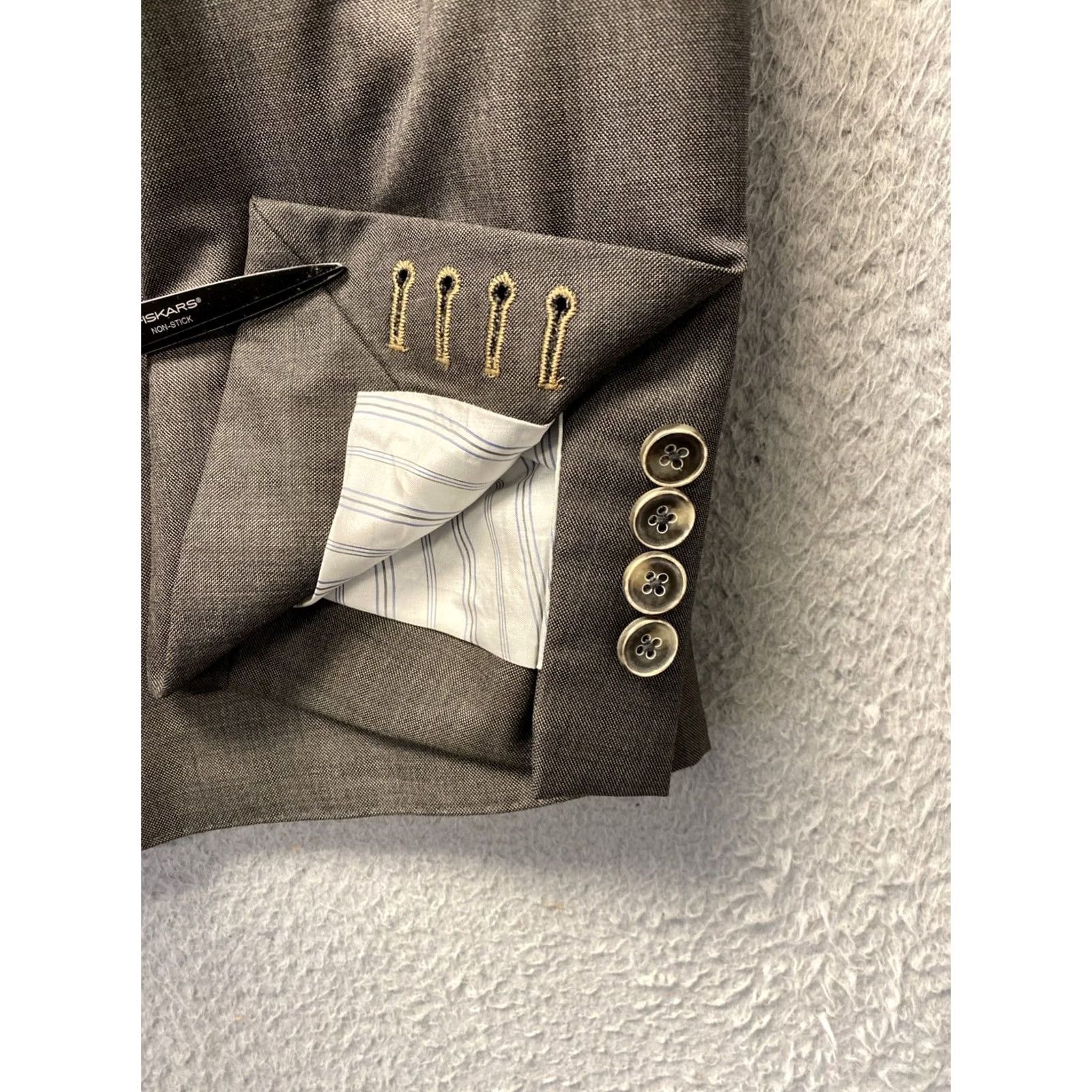 Vintage J. Hilburn Blazer Jacket Men’s 41R Gray Bronze Wool Single-Breasted Two-Button Notch Lapel Vented Back 0761 Size 42R - 3 Thumbnail