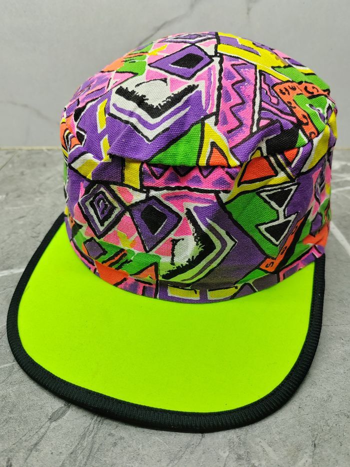 Vintage Vintage Multicolour Hawaii Painter Hat Cap Size ONE SIZE - 1 Thumbnail