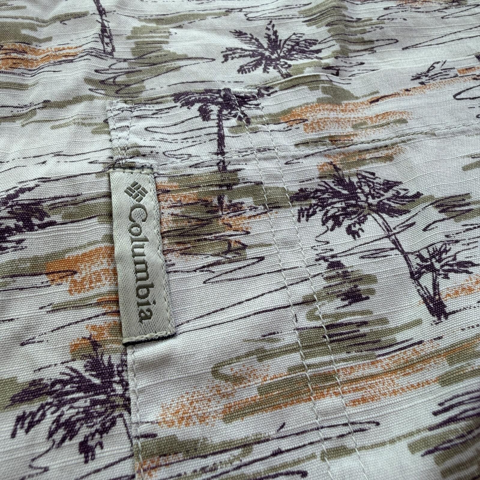 Columbia Columbia Y2K Palm Tree Button Up Shirt Mens L Coastal Resort Size US L / EU 52-54 / 3 - 5 Thumbnail