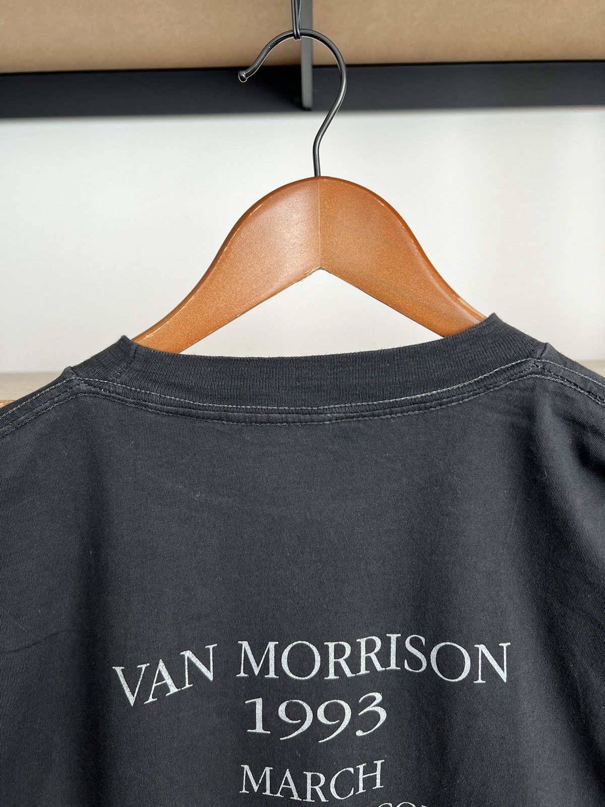 Band Tees Vintage 1993 Van Morrison Singer Tour Black T-shirt Size US M / EU 48-50 / 2 - 12 Thumbnail